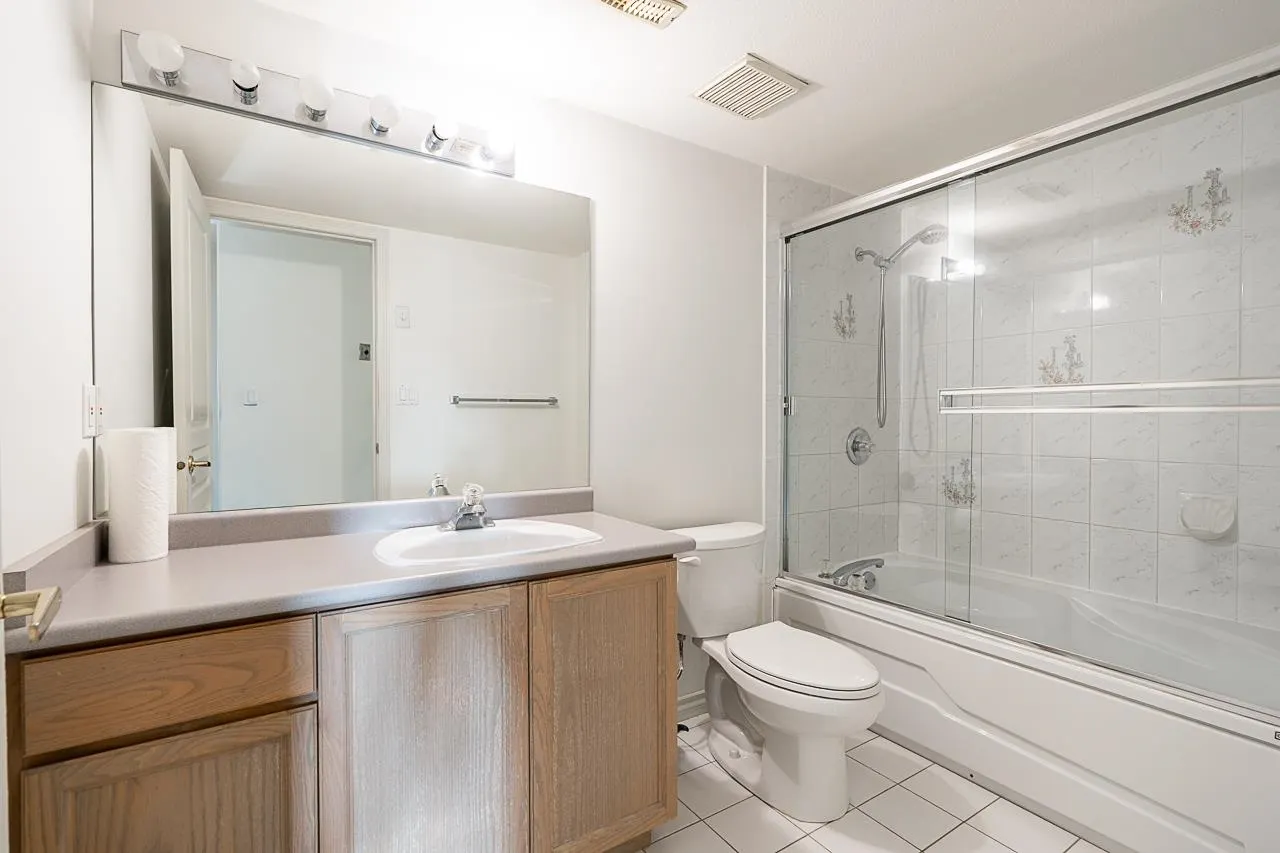 2980 Cliffrose Crescent