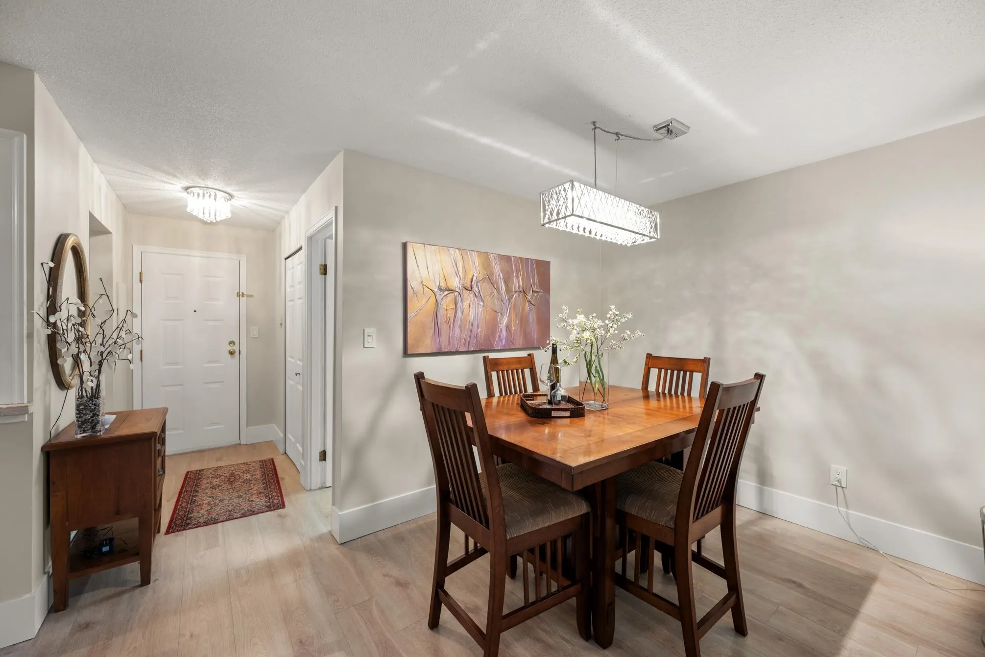 105 1354 Winter Street