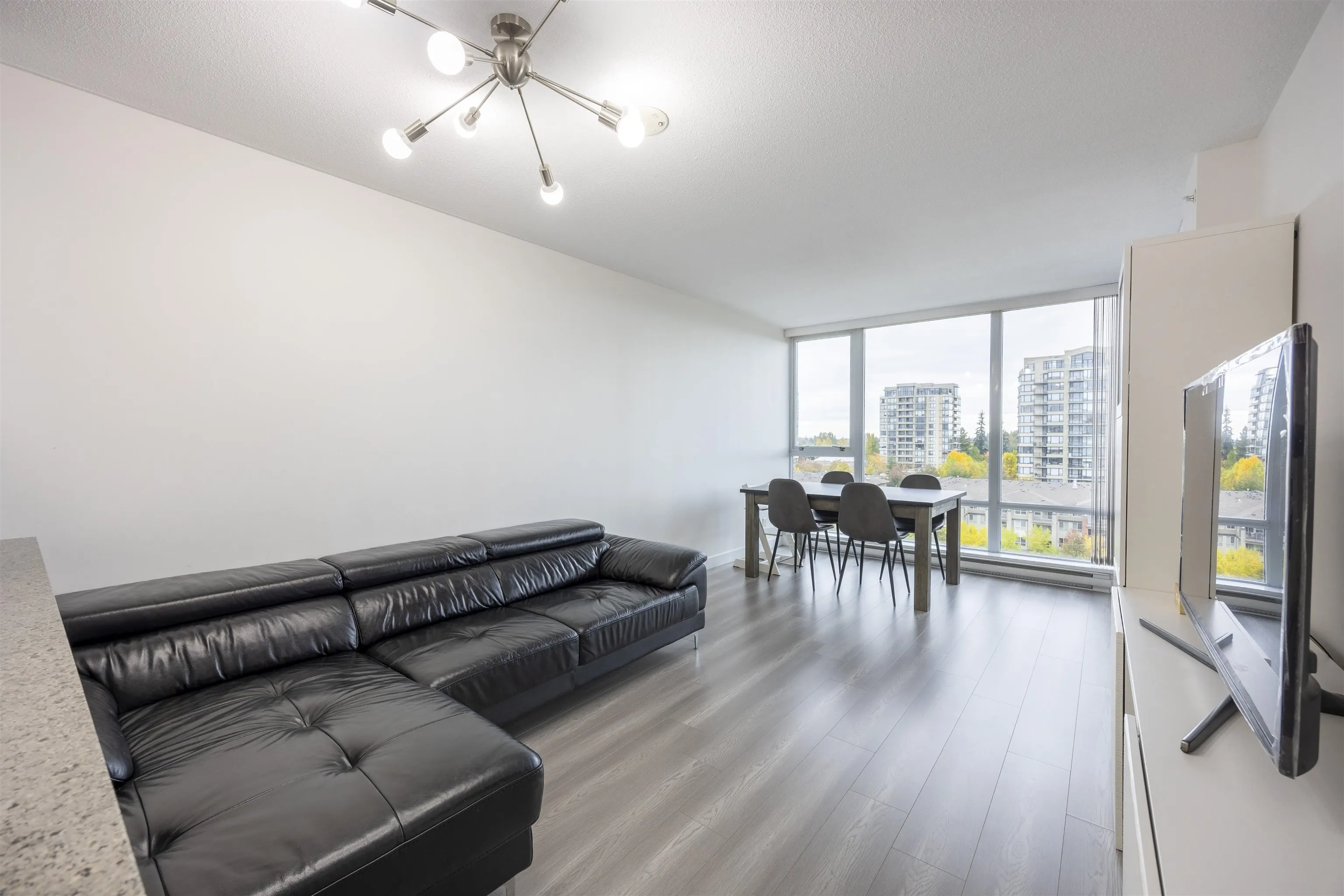 918 9171 Ferndale Road