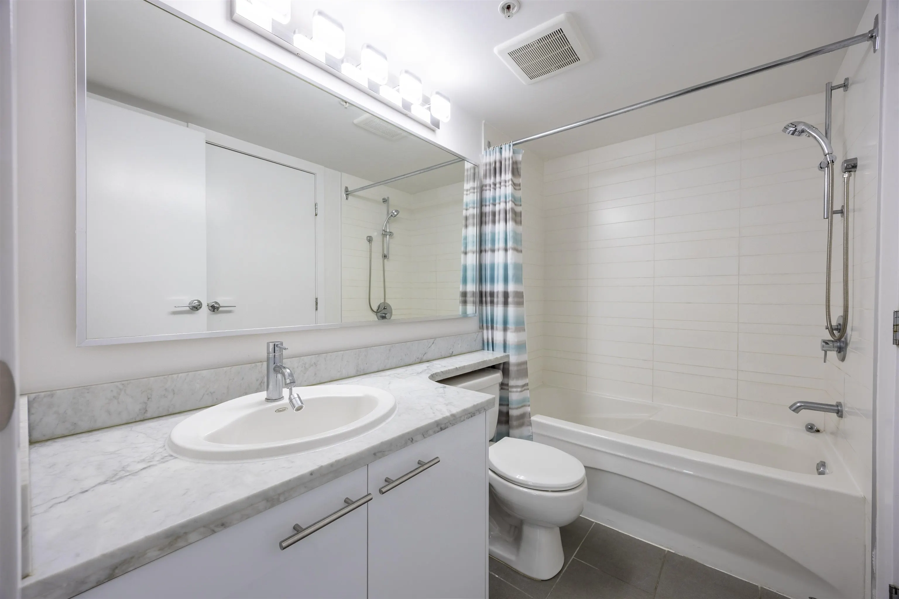 918 9171 Ferndale Road