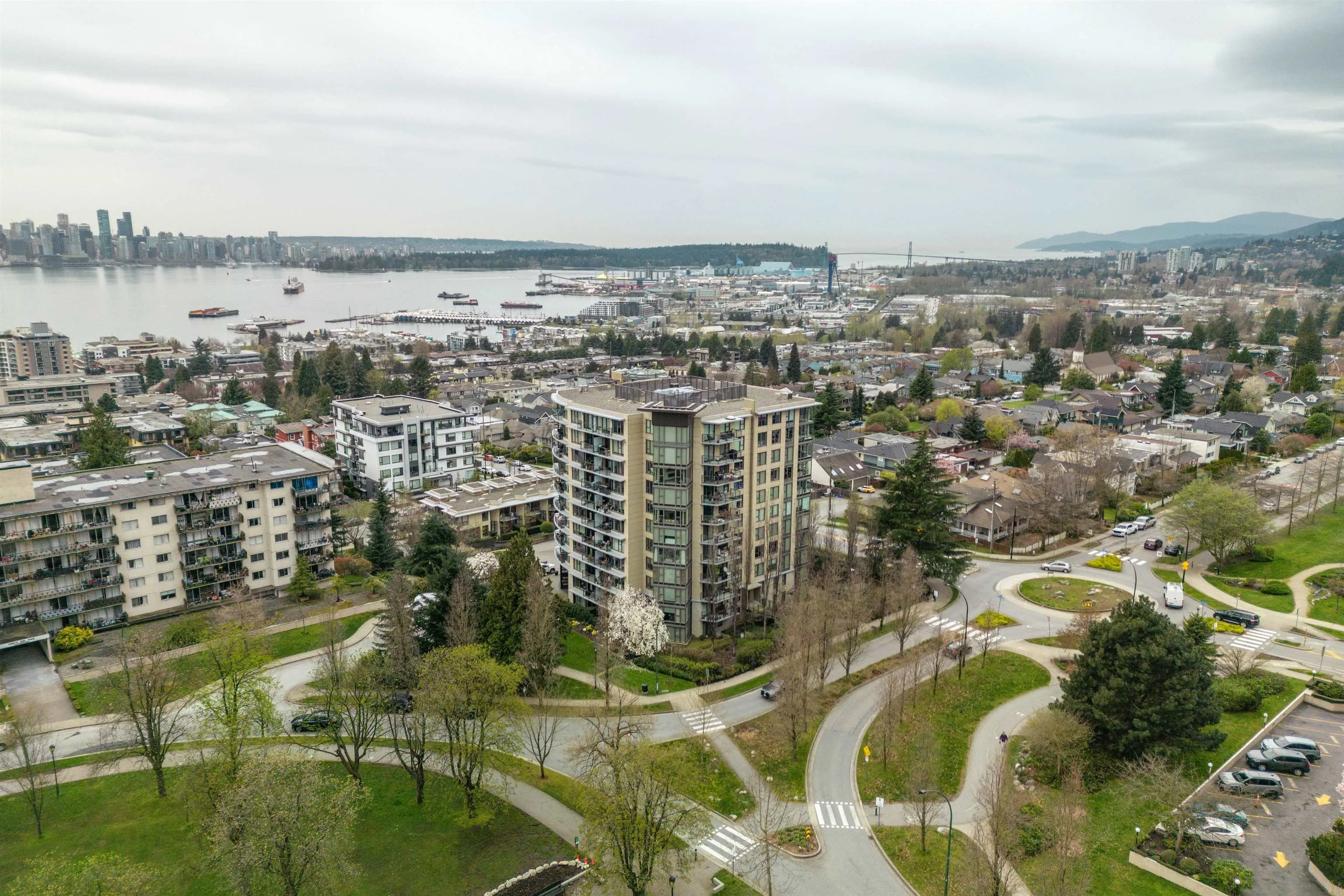501 683 Victoria Park West