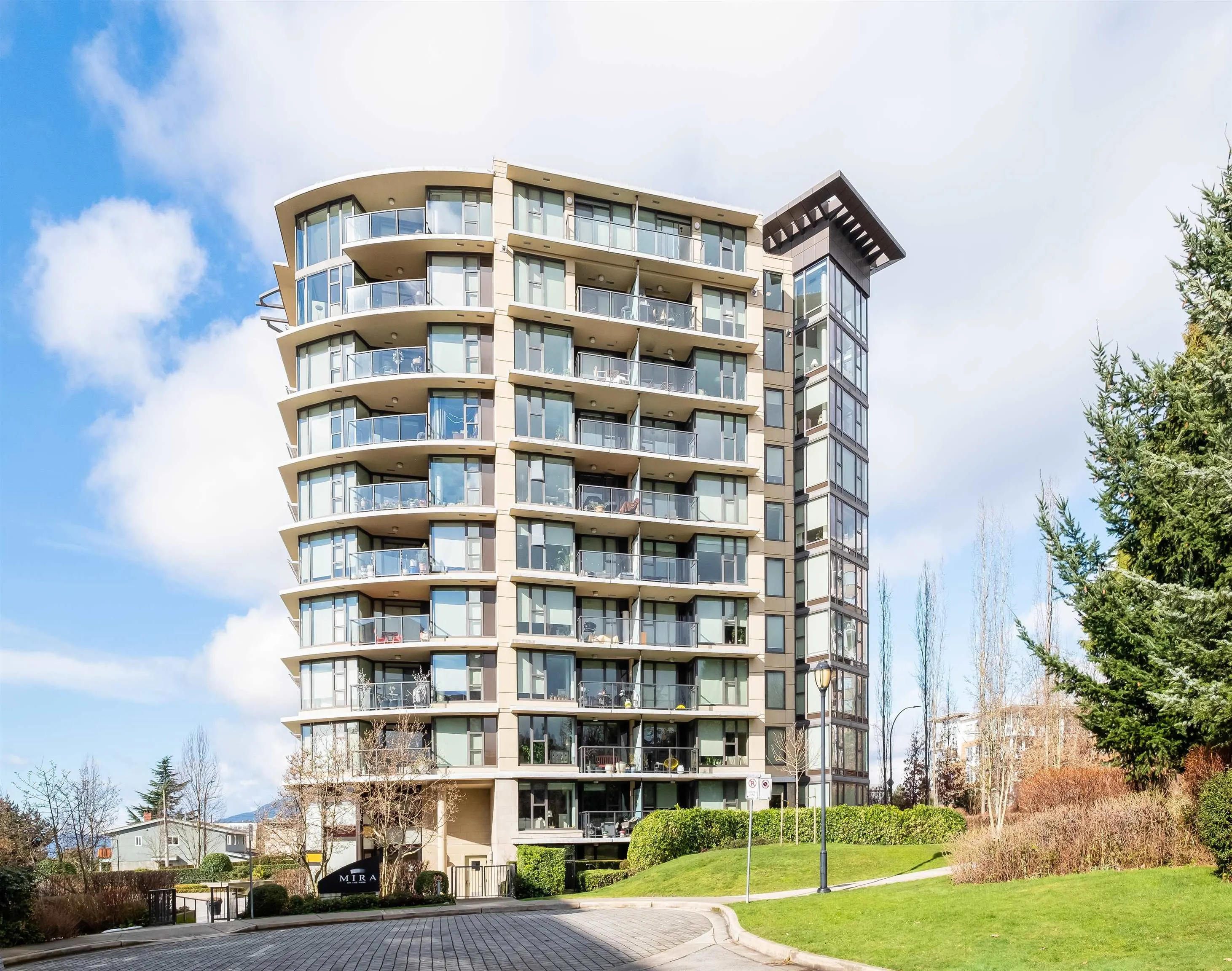 501 683 Victoria Park West
