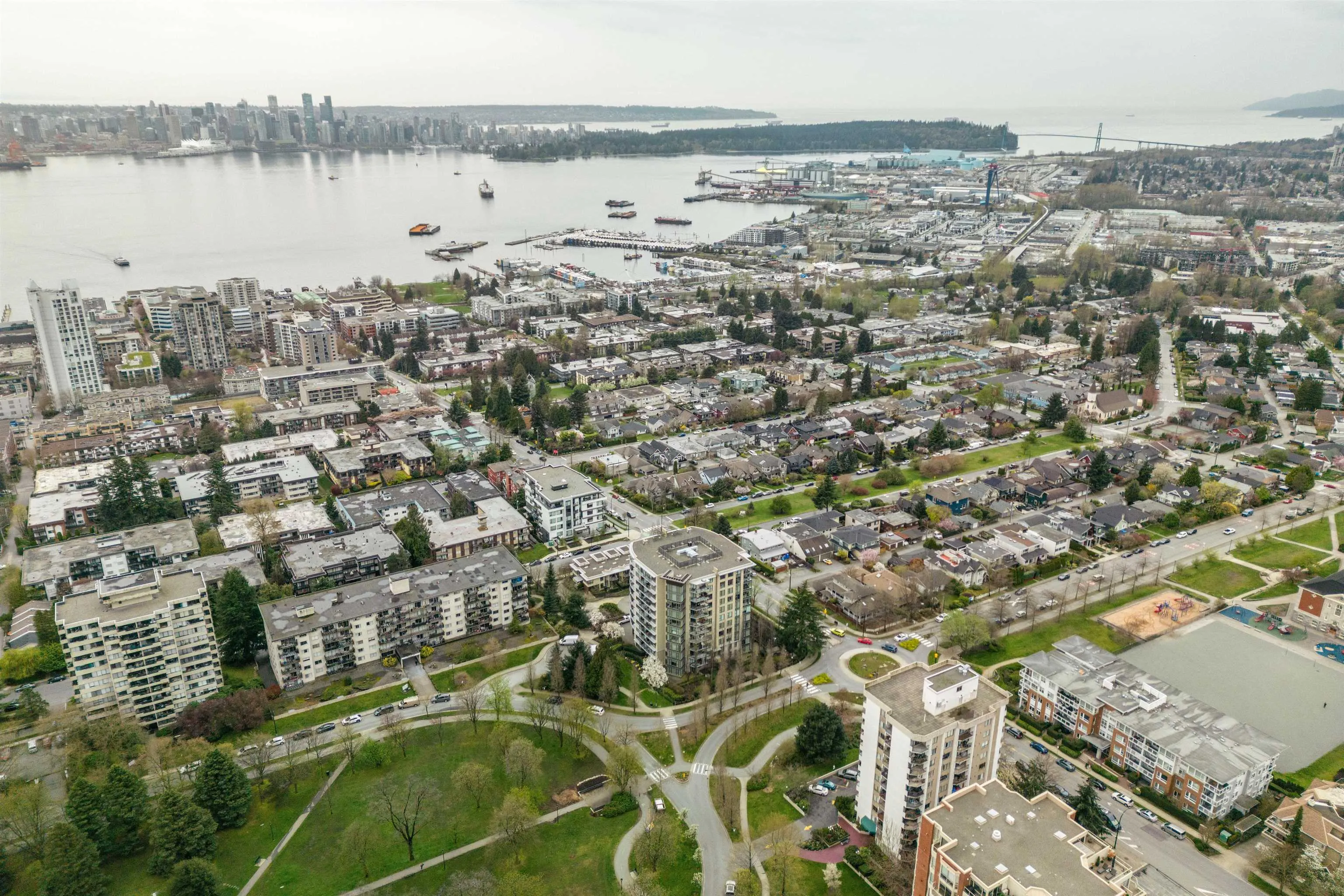 501 683 Victoria Park West