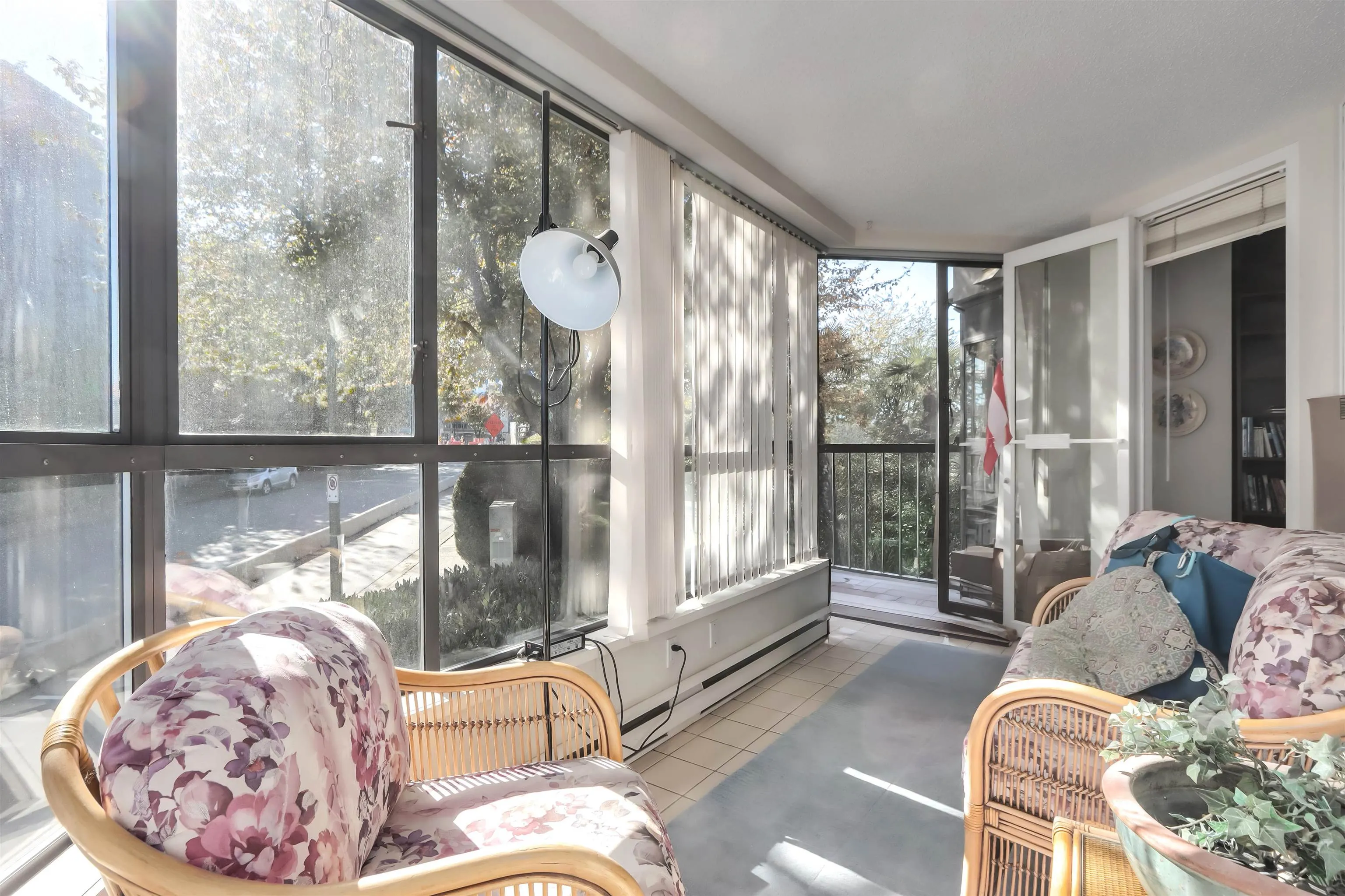 G01 1490 Pennyfarthing Drive