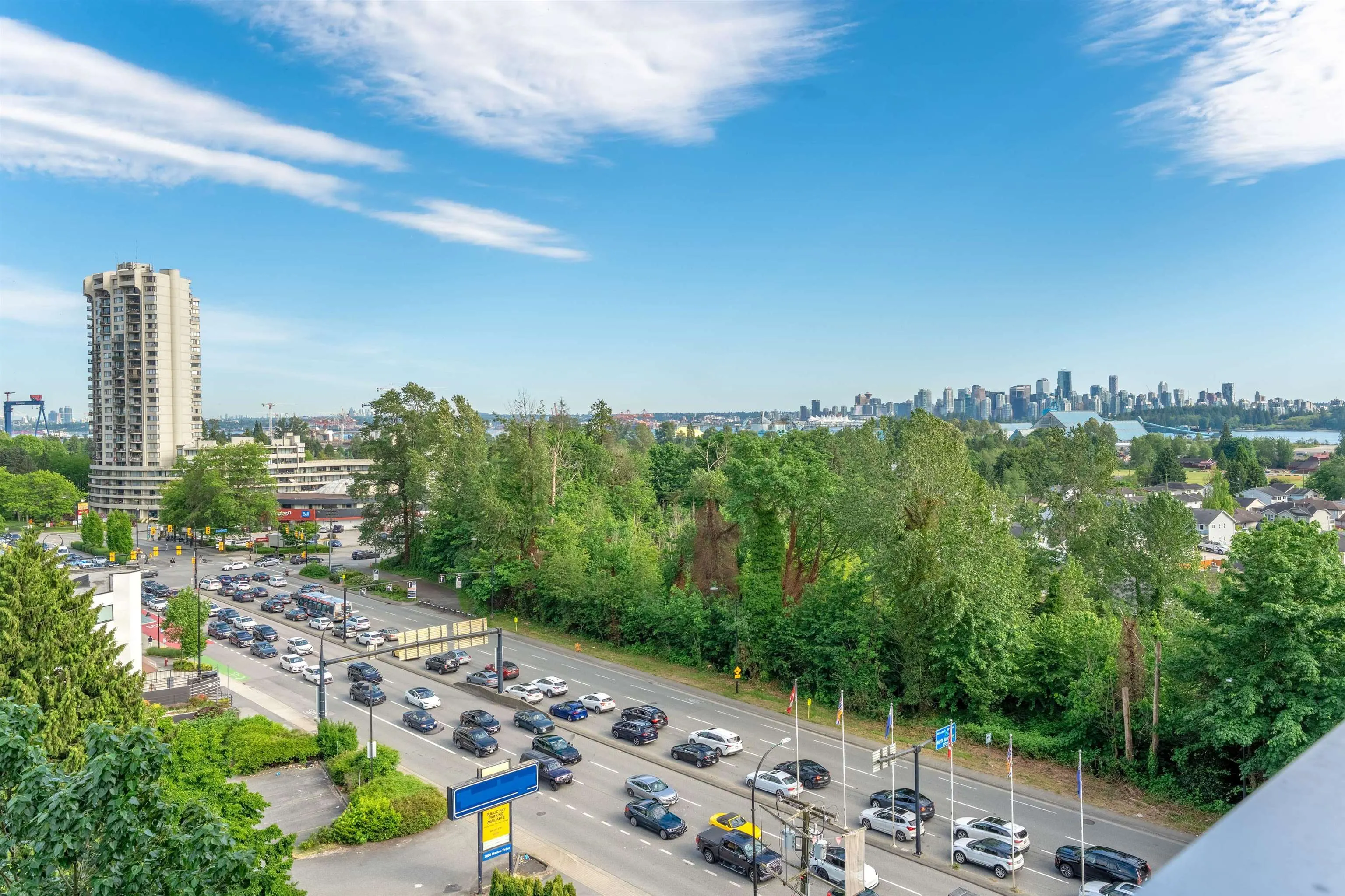 902 200 Klahanie Court