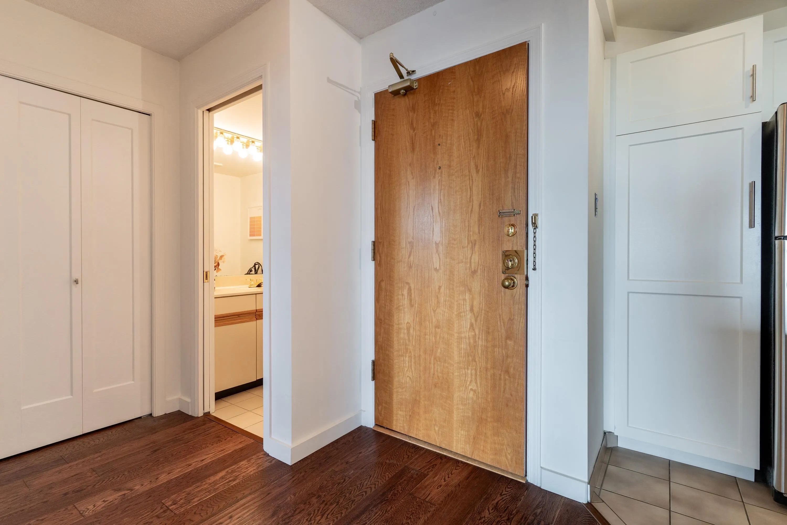 905 1065 Quayside Drive