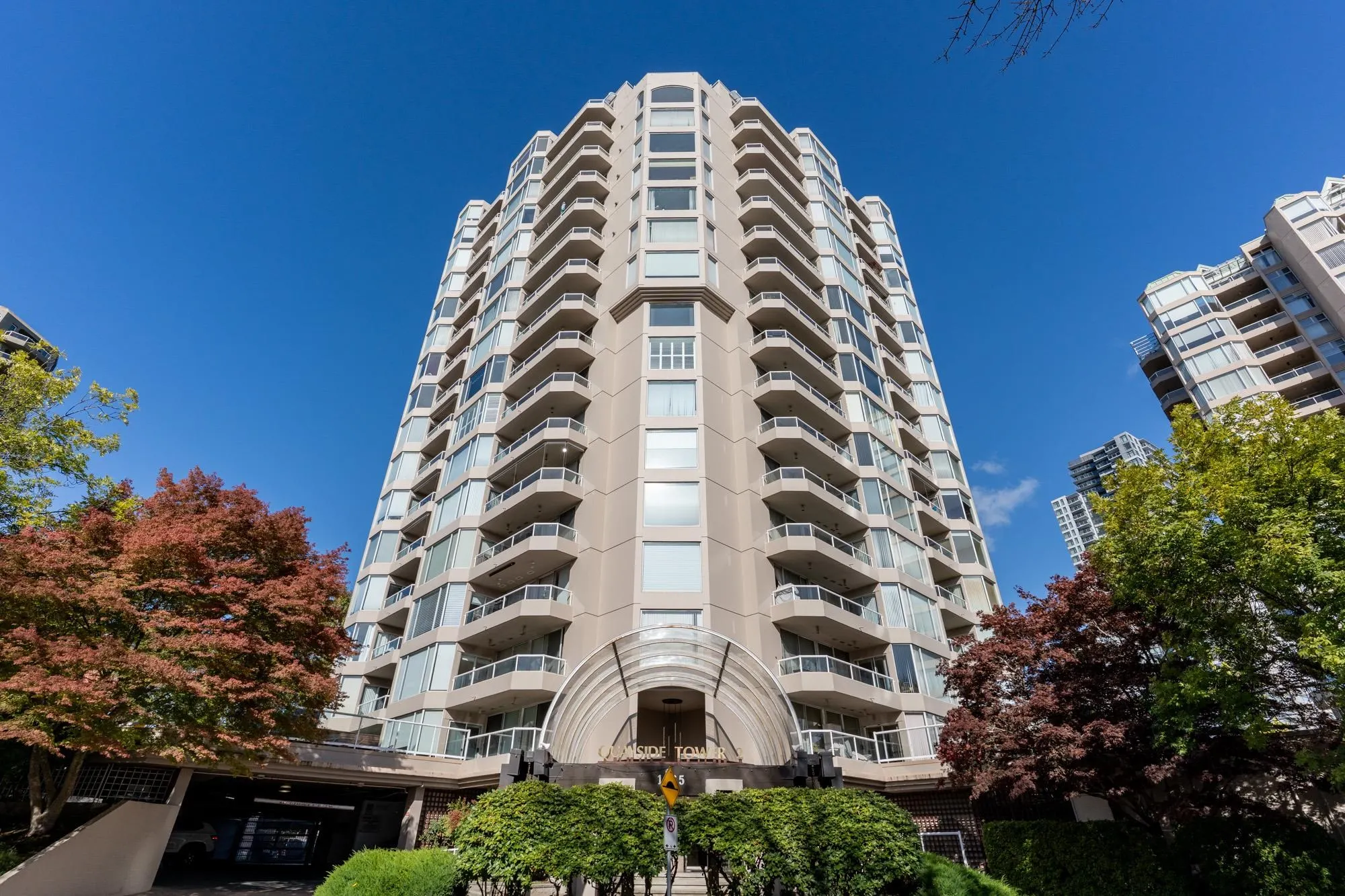 905 1065 Quayside Drive