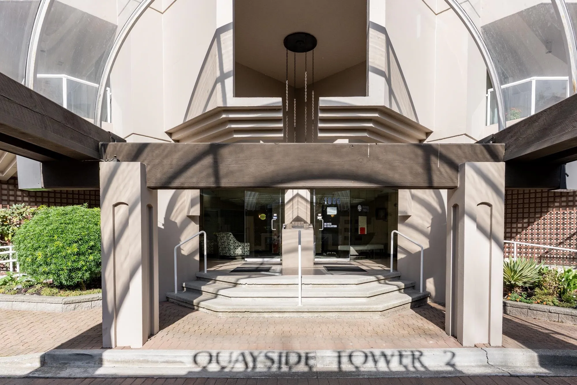 905 1065 Quayside Drive