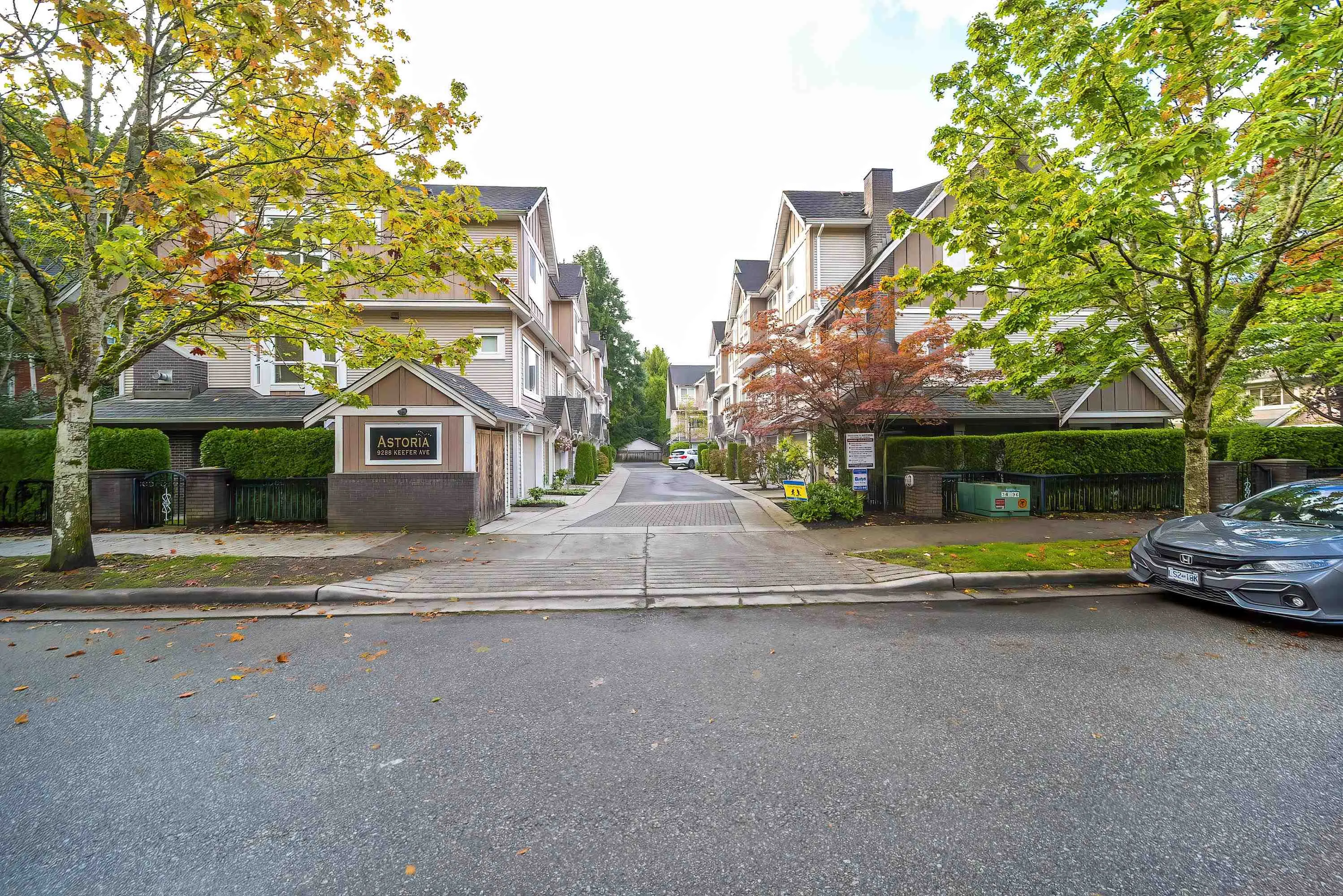 15 9288 Keefer Avenue