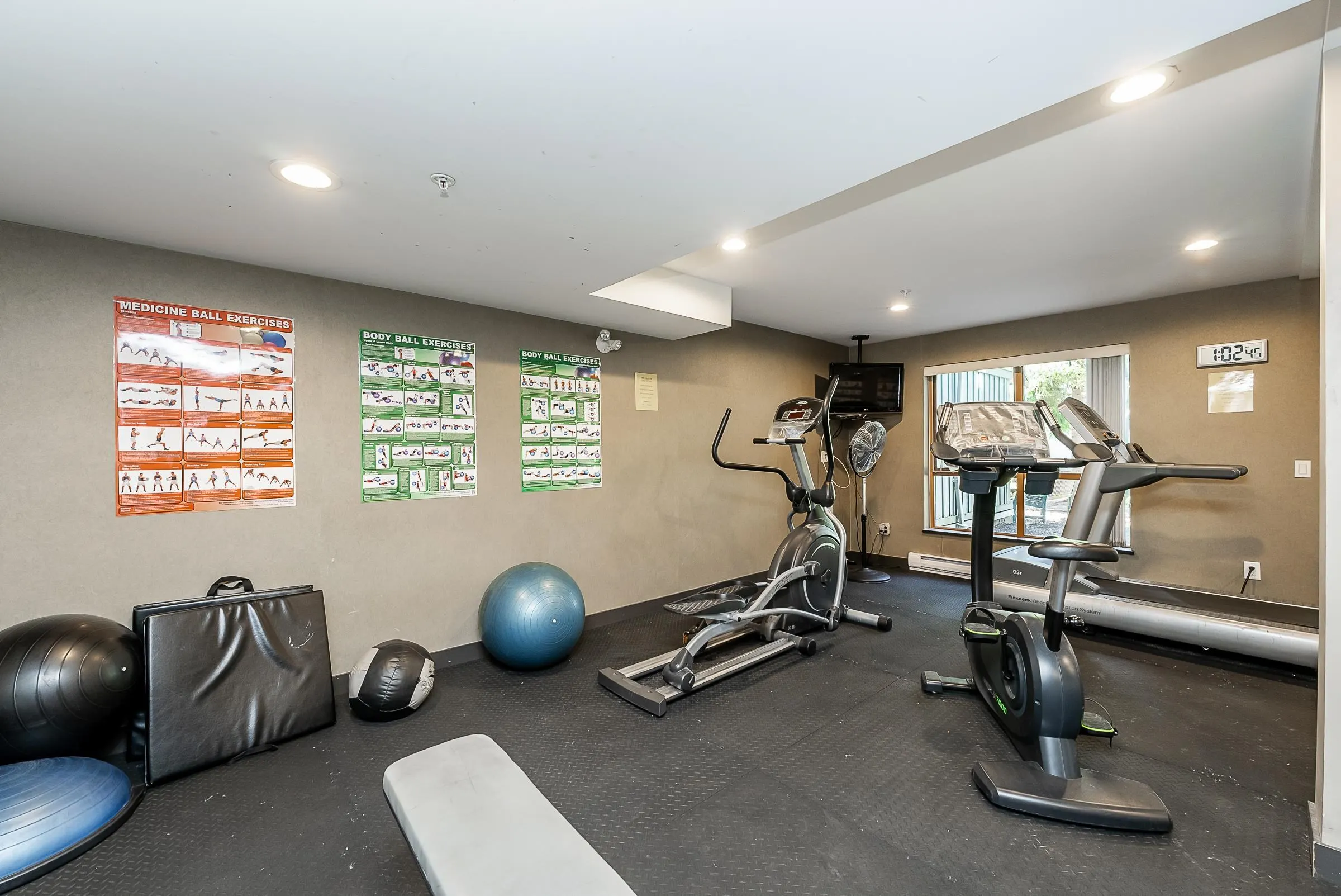 204 285 Newport Drive