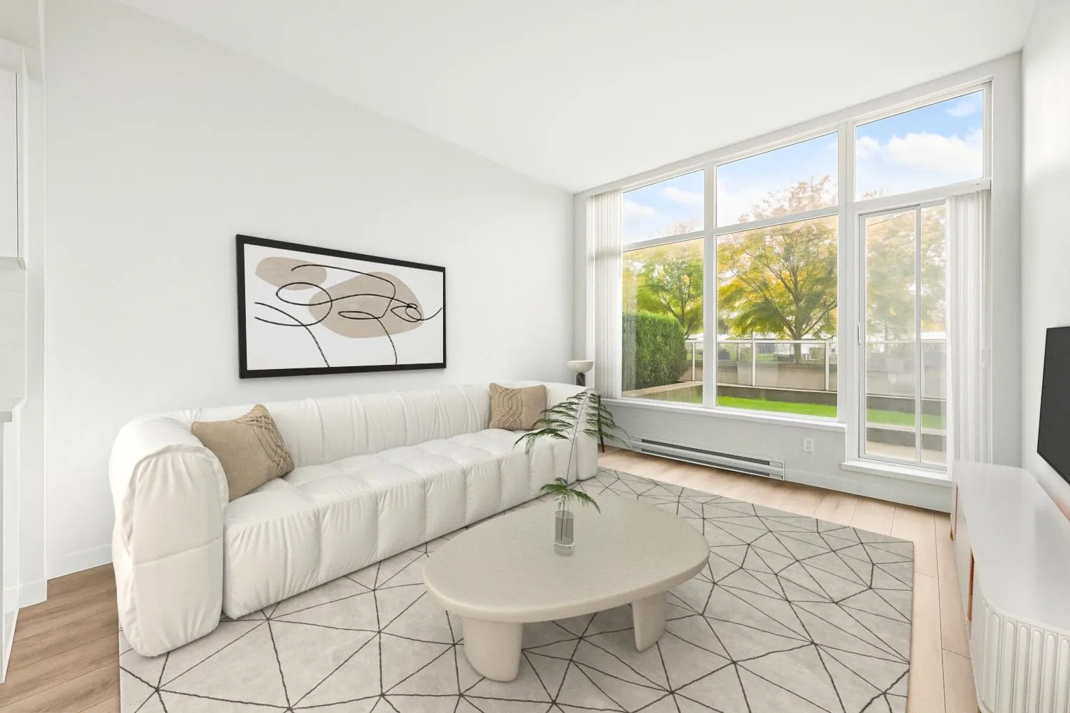 305 2388 Madison Avenue