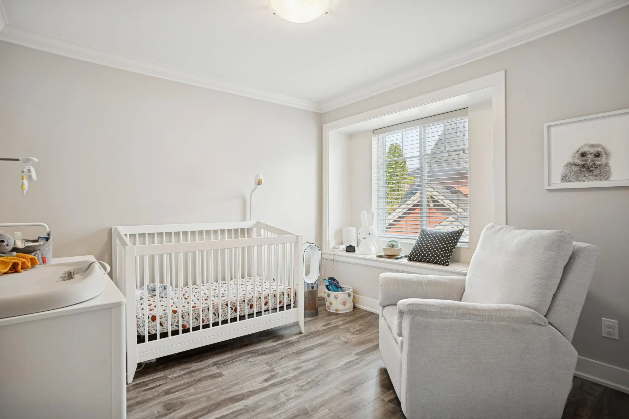 102 910 Delestre Avenue