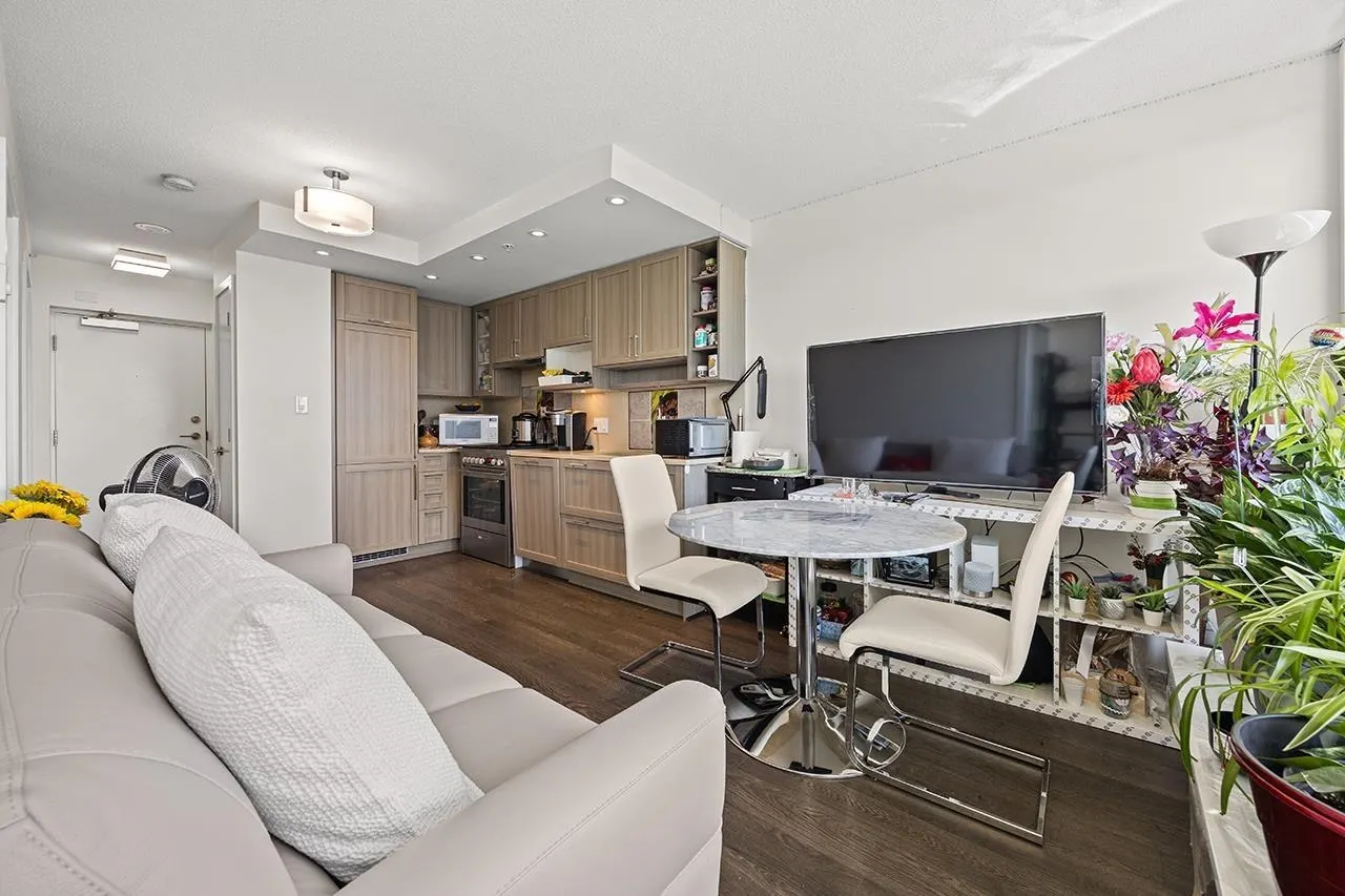 2606 5665 Boundary Road