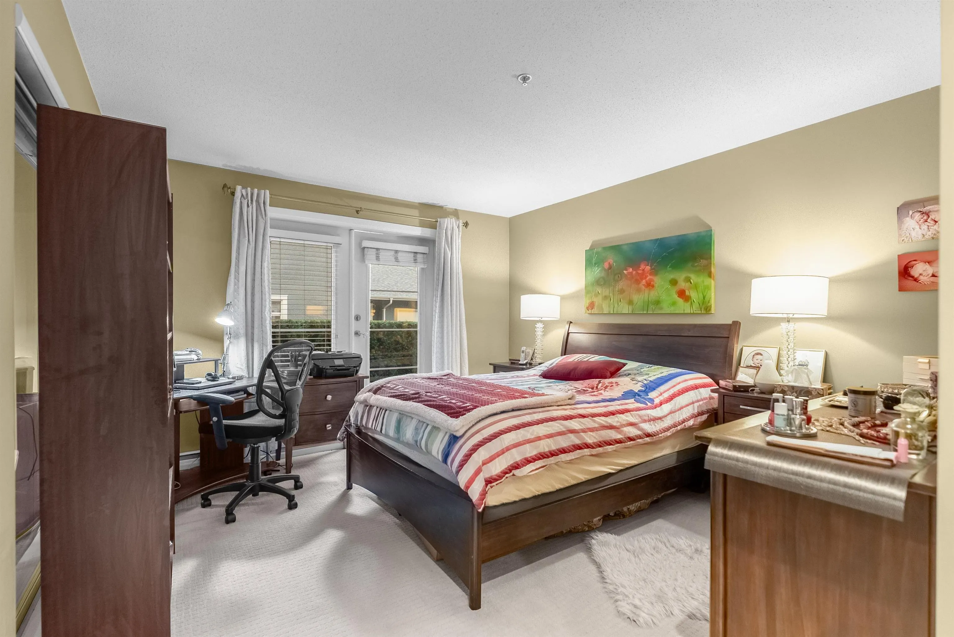 104 3750 Edgemont Boulevard