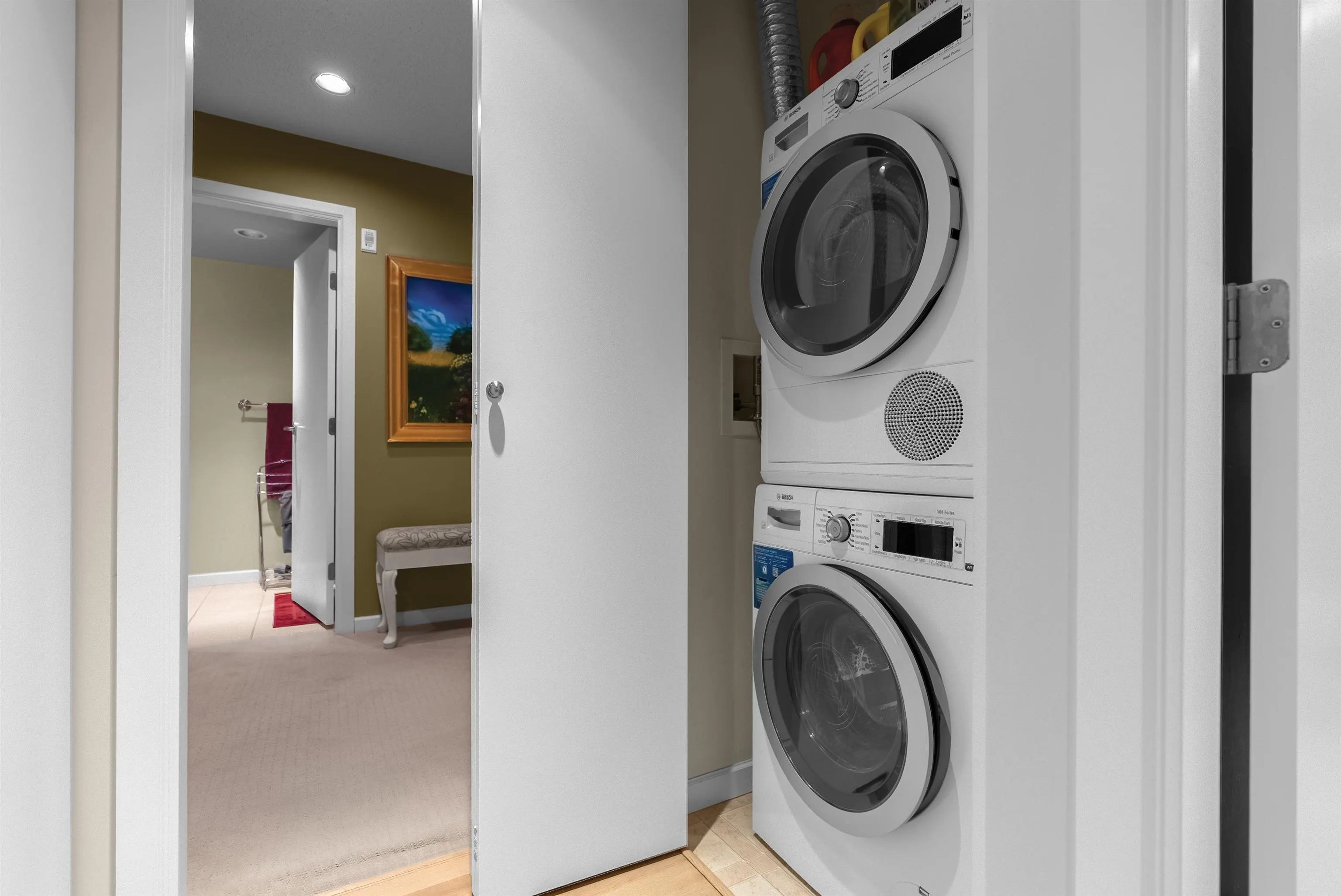 104 3750 Edgemont Boulevard