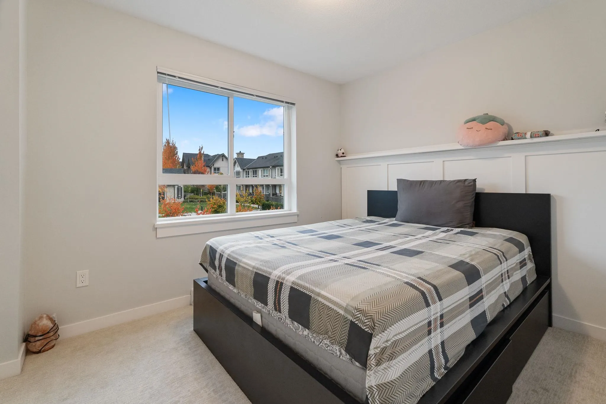 97 30930 Westridge Place