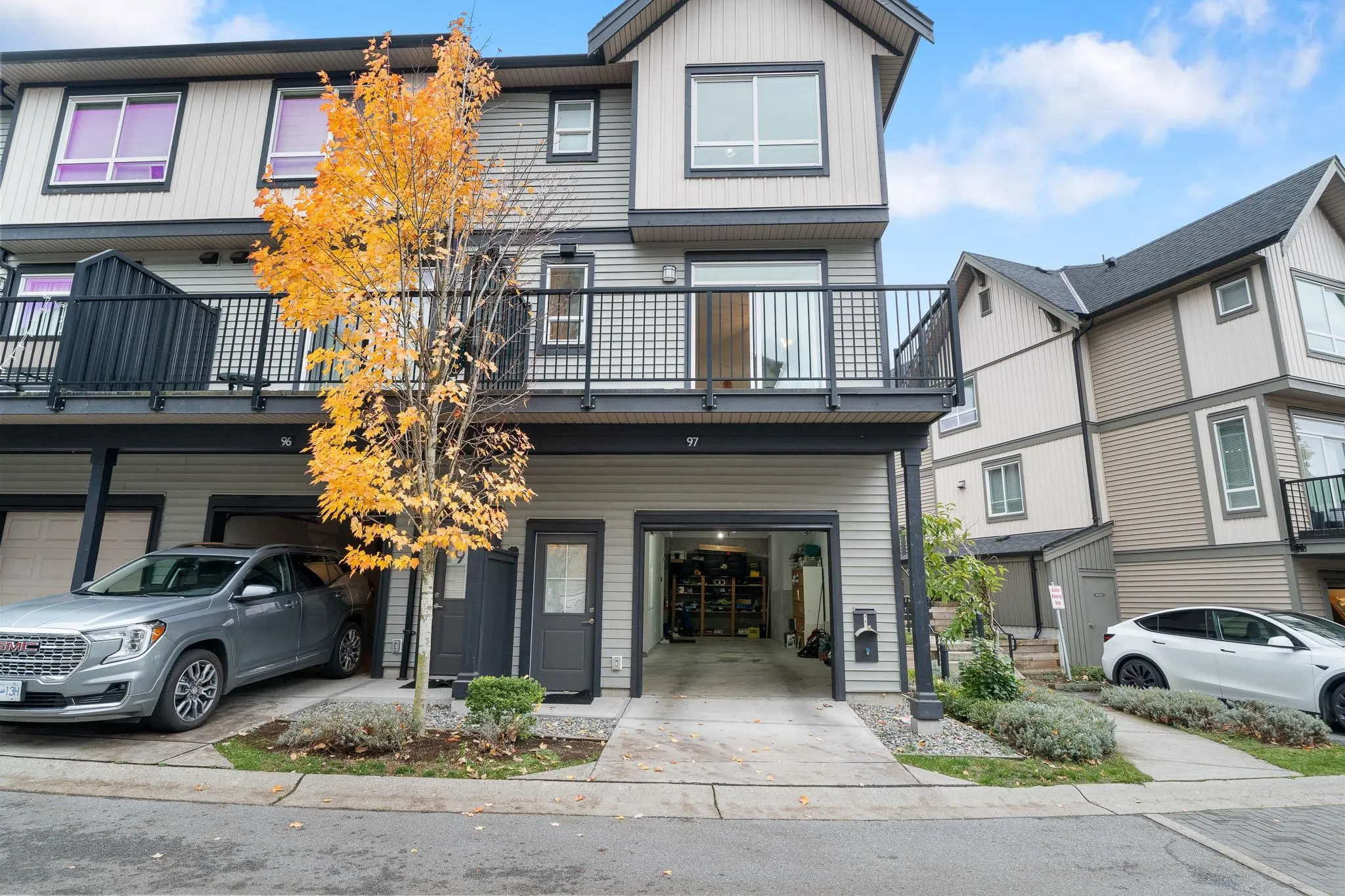 97 30930 Westridge Place