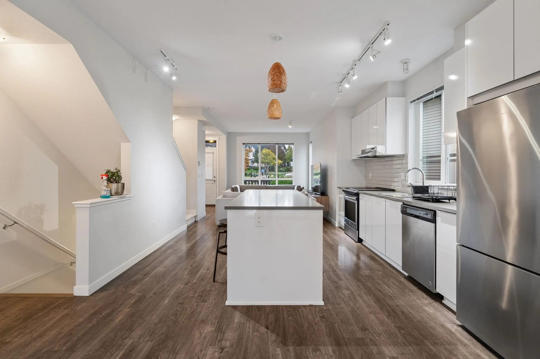 97 30930 Westridge Place