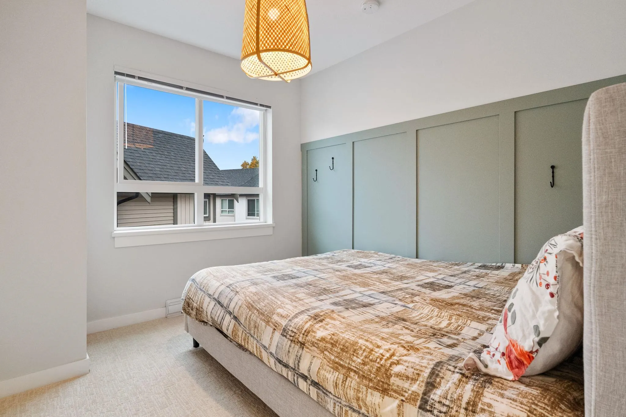 97 30930 Westridge Place