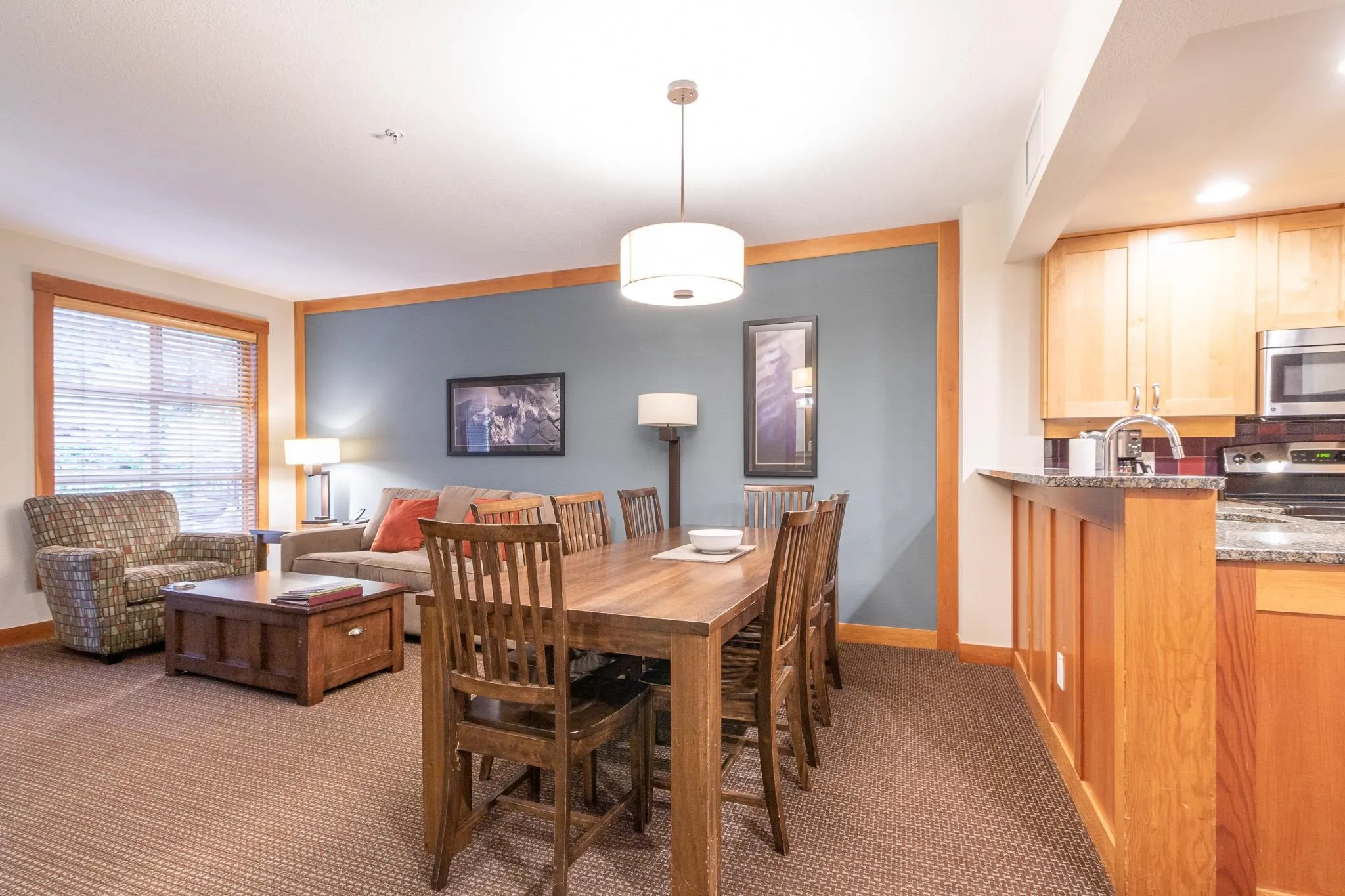 334C 2036 London Lane