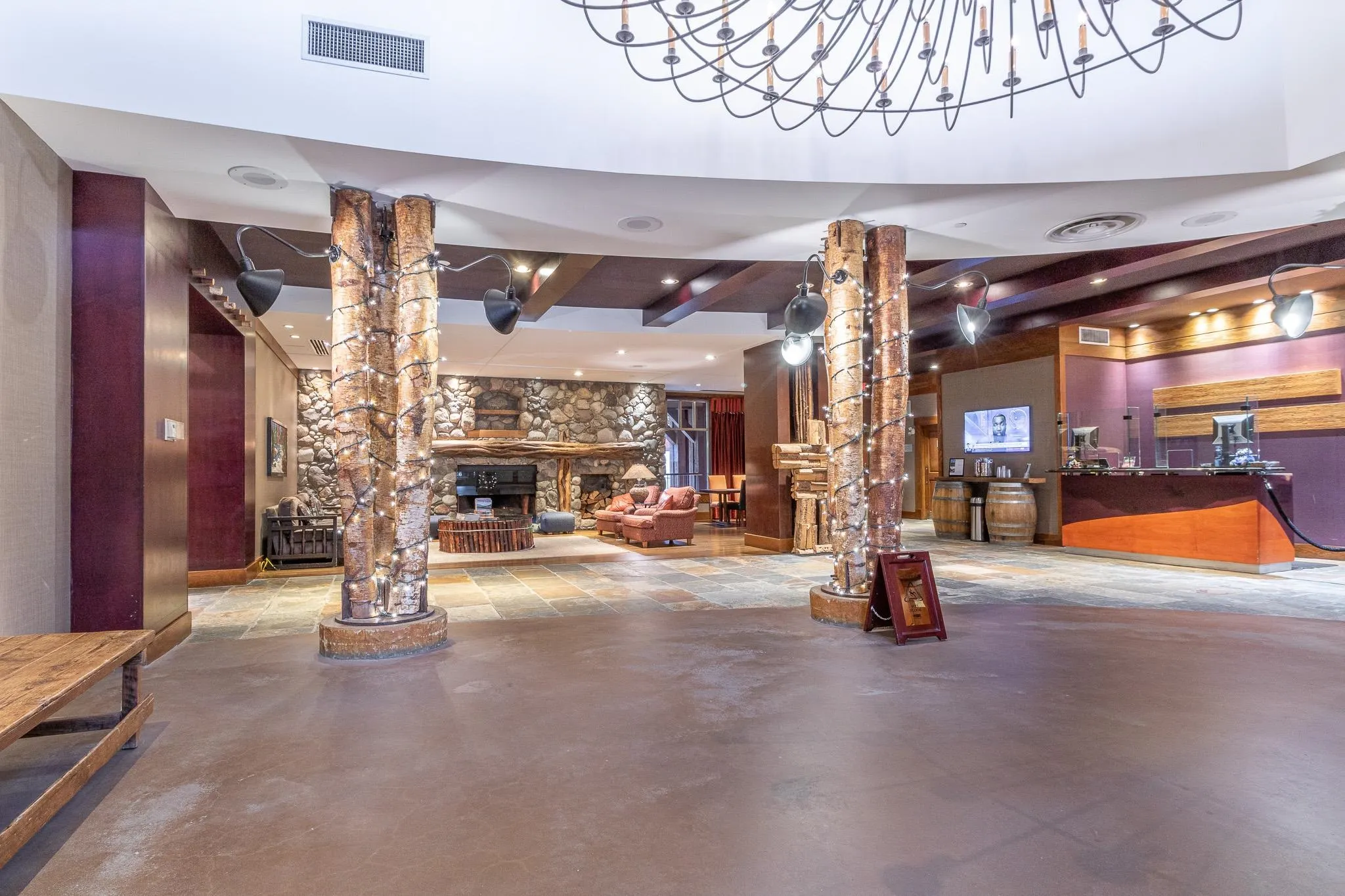 334C 2036 London Lane