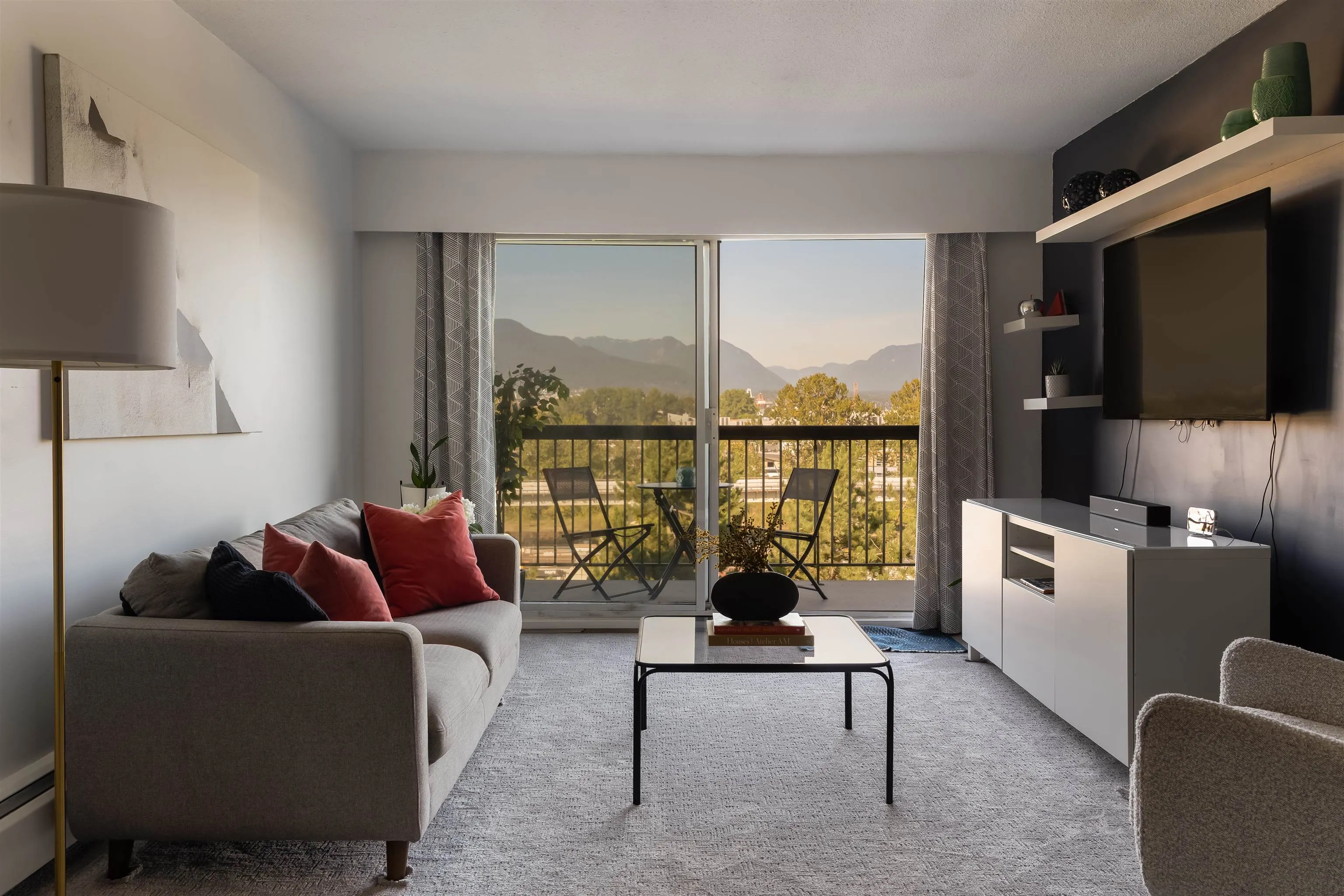 808 756 Great Northern Way