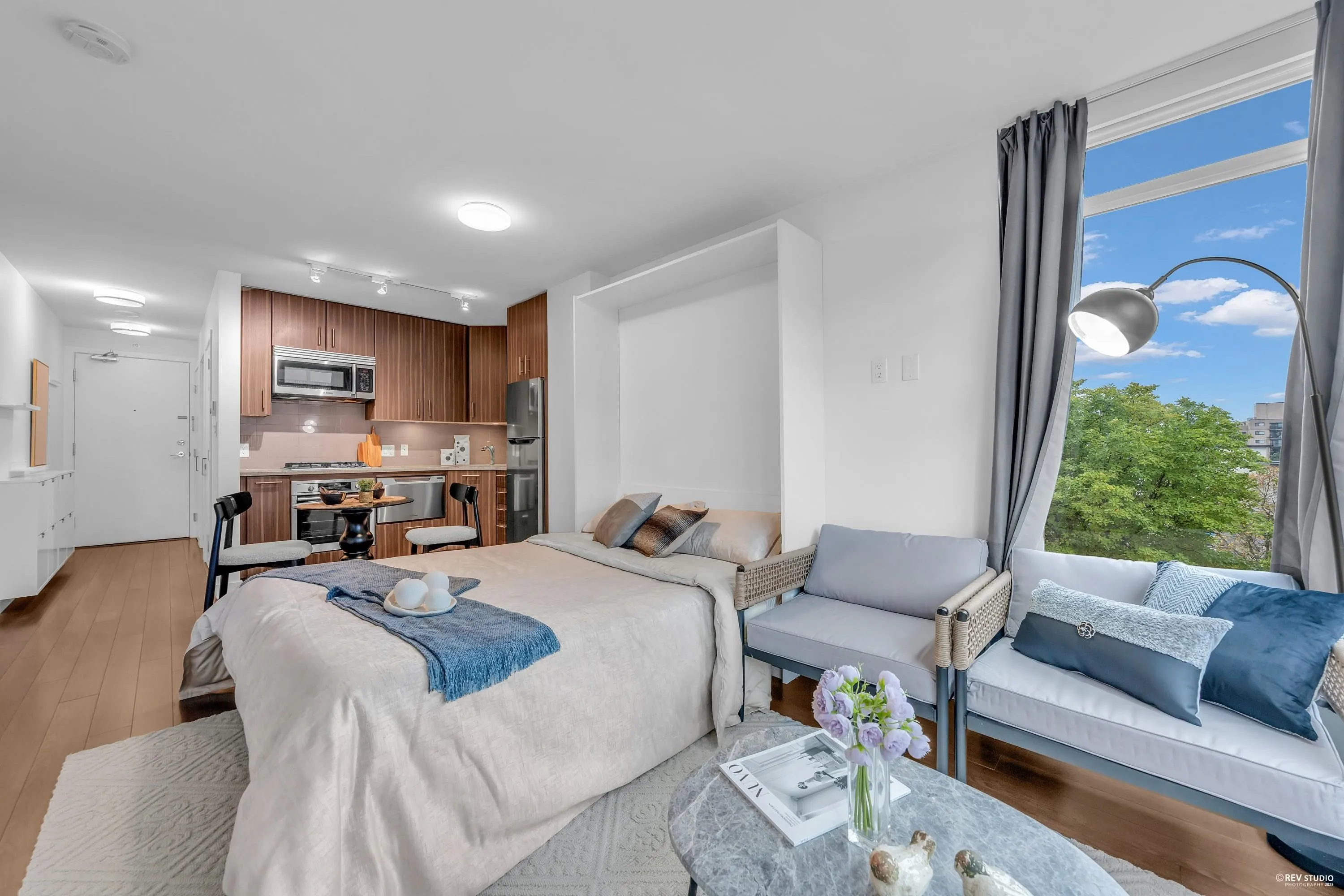 508 608 Belmont Street