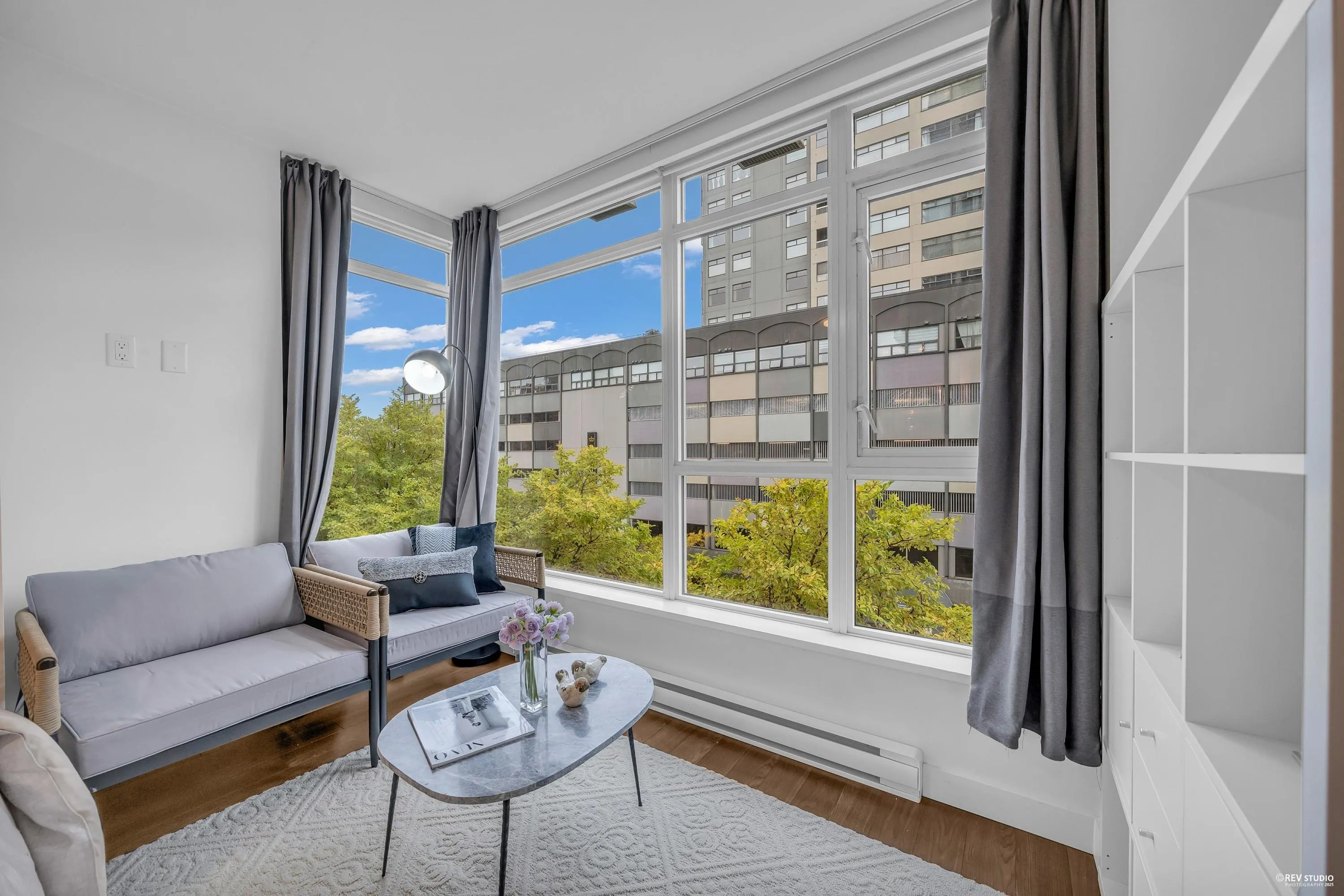 508 608 Belmont Street