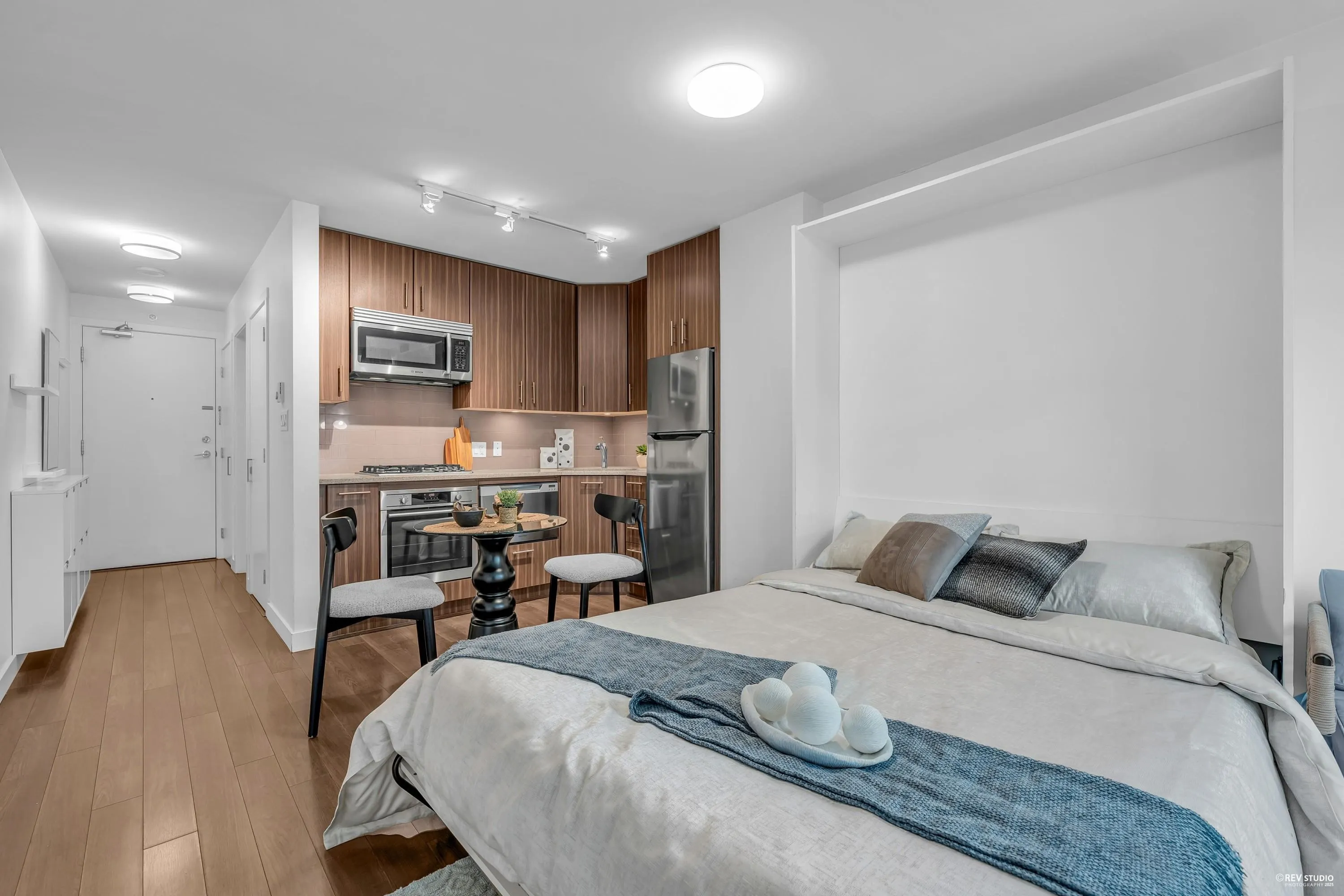 508 608 Belmont Street