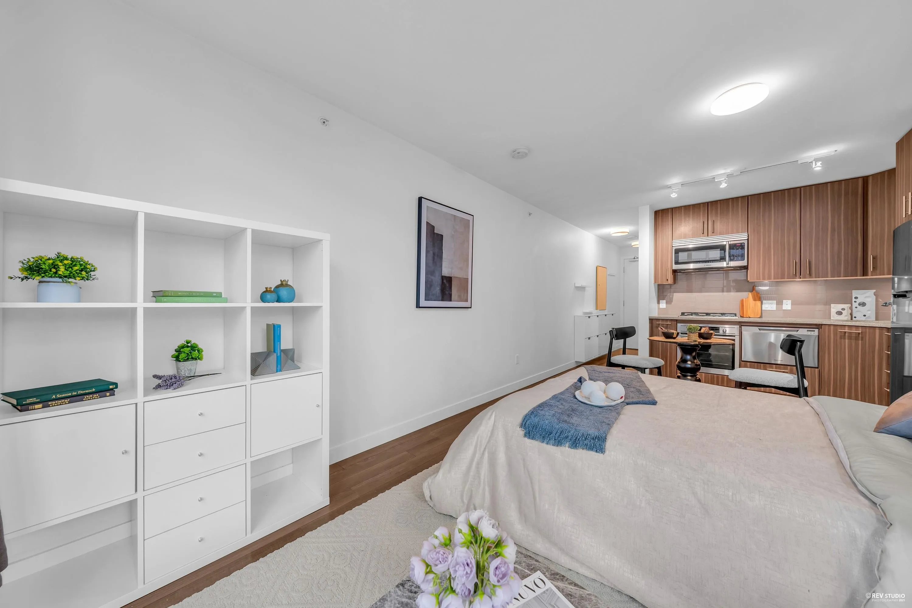 508 608 Belmont Street