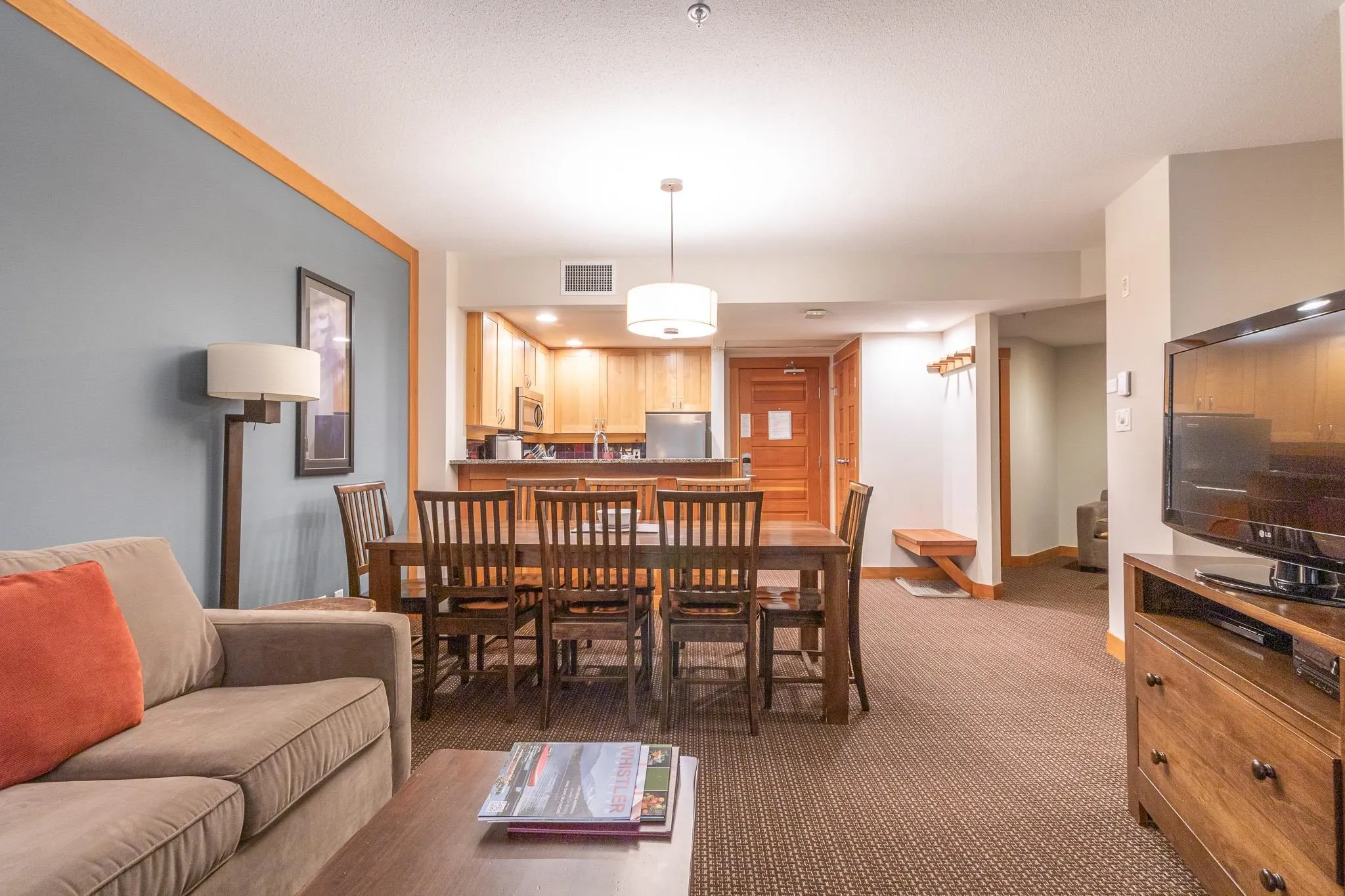 334D 2036 London Lane