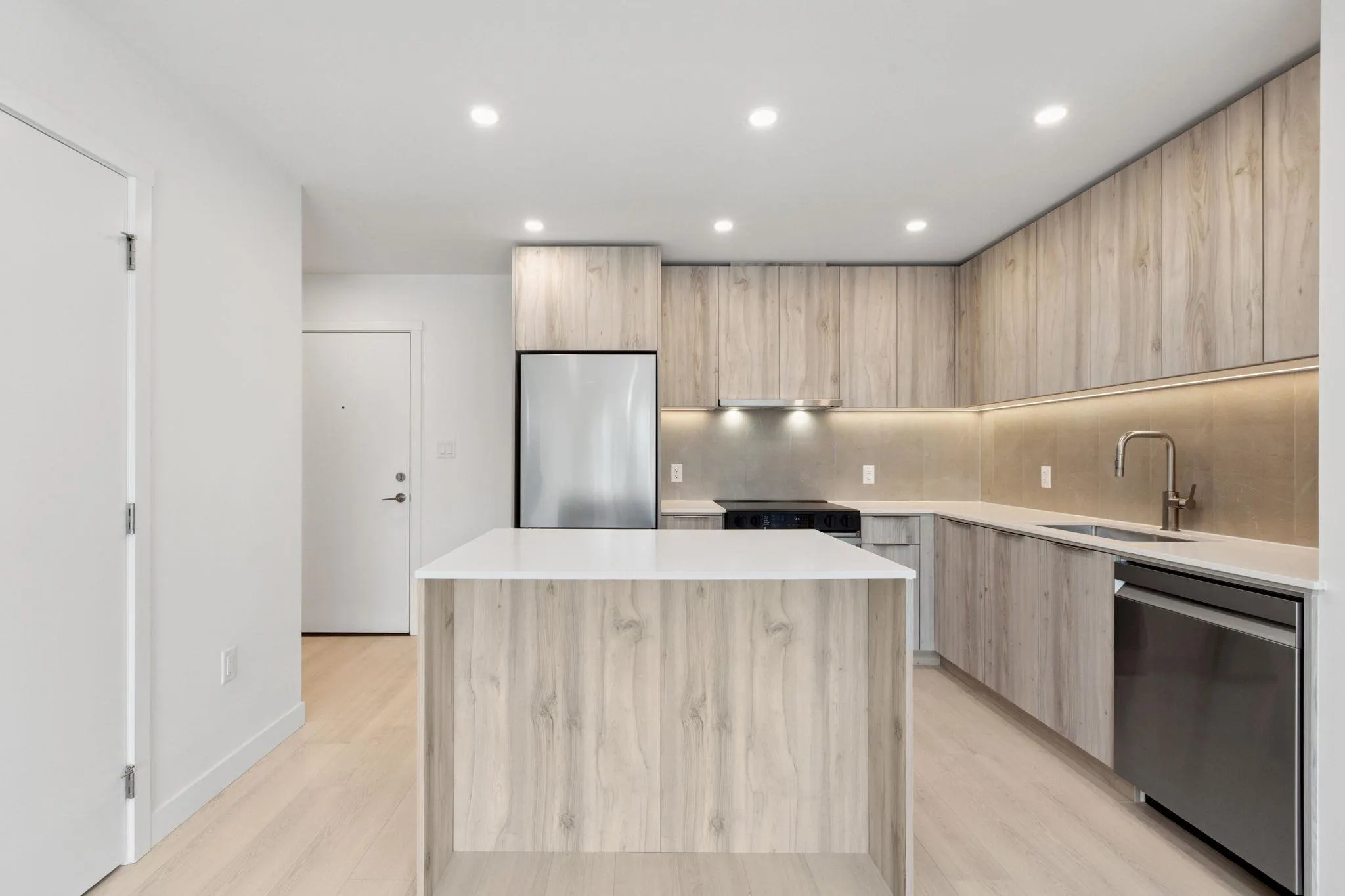 PH617 3596 Malsum Drive