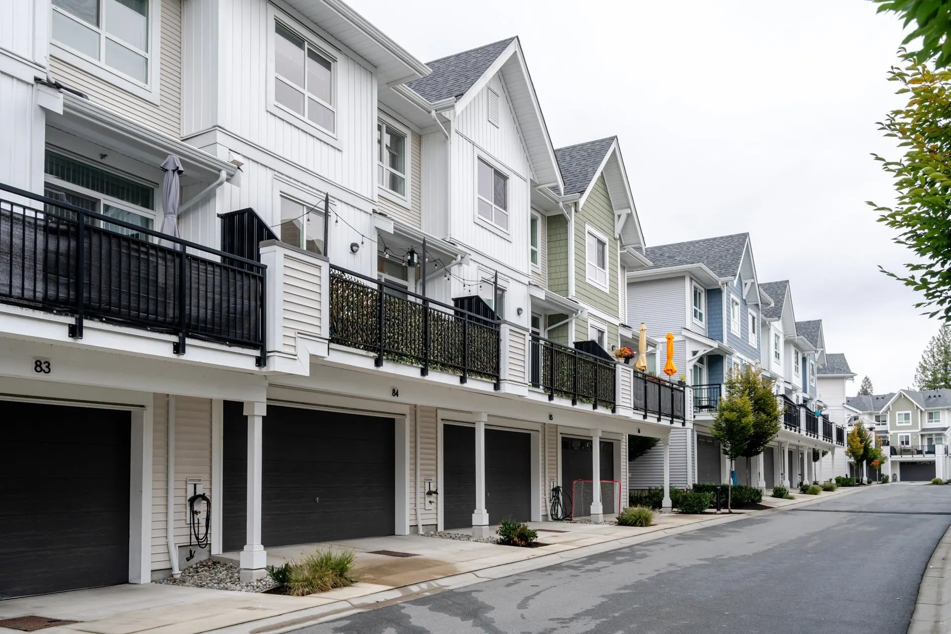 84 8335 Nelson Street