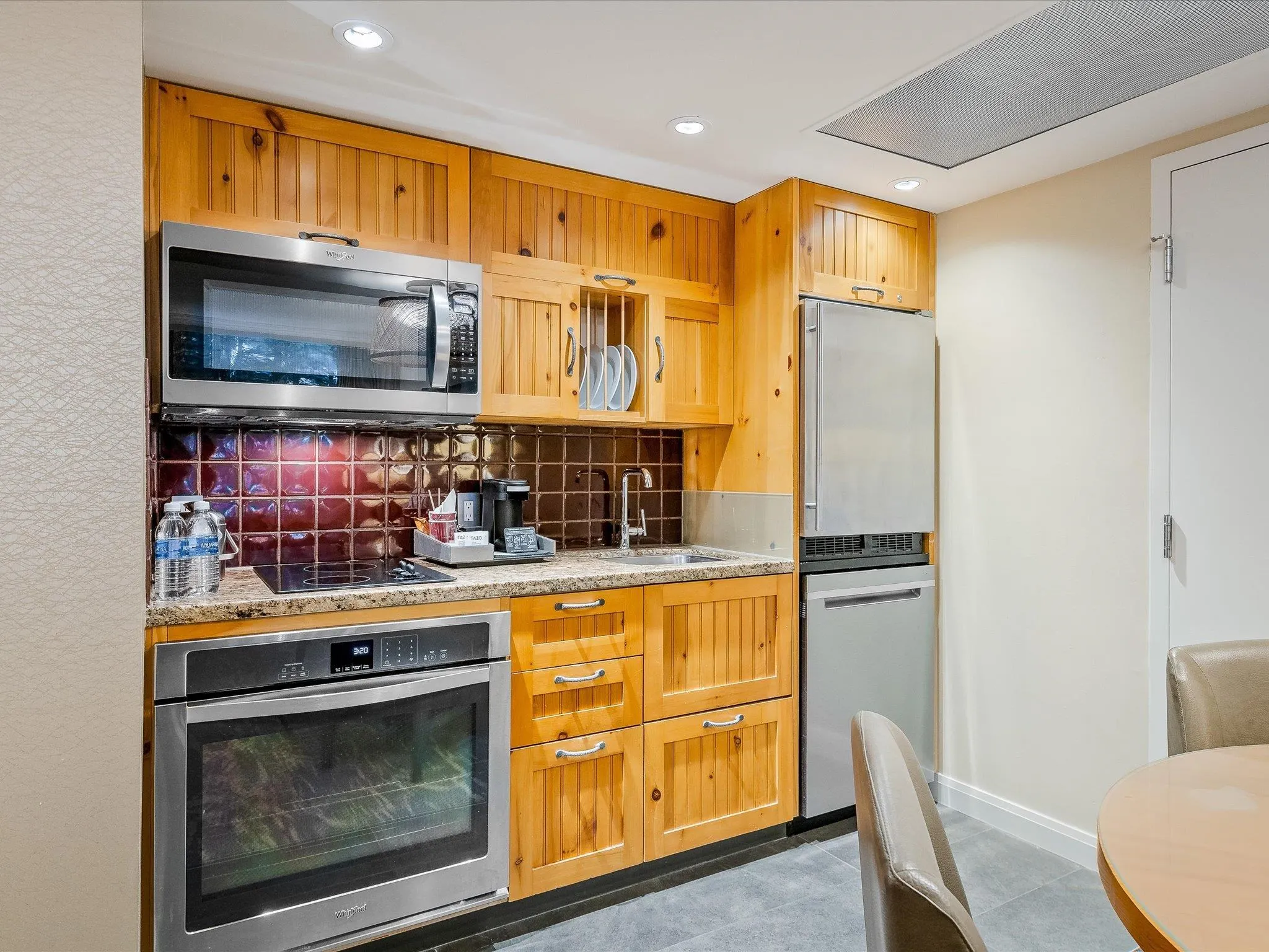 679 4090 Whistler Way