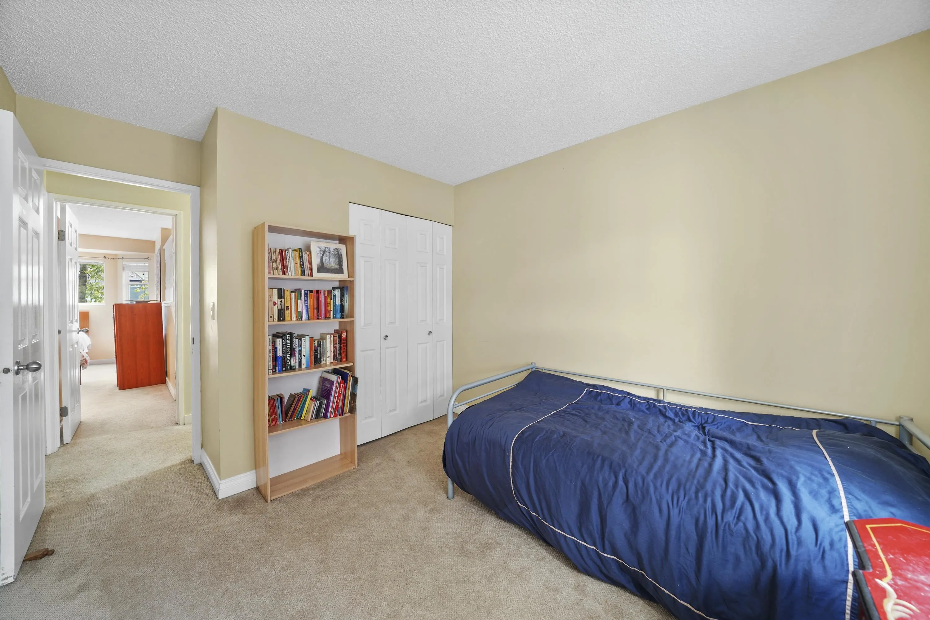 60 1195 Falcon Drive