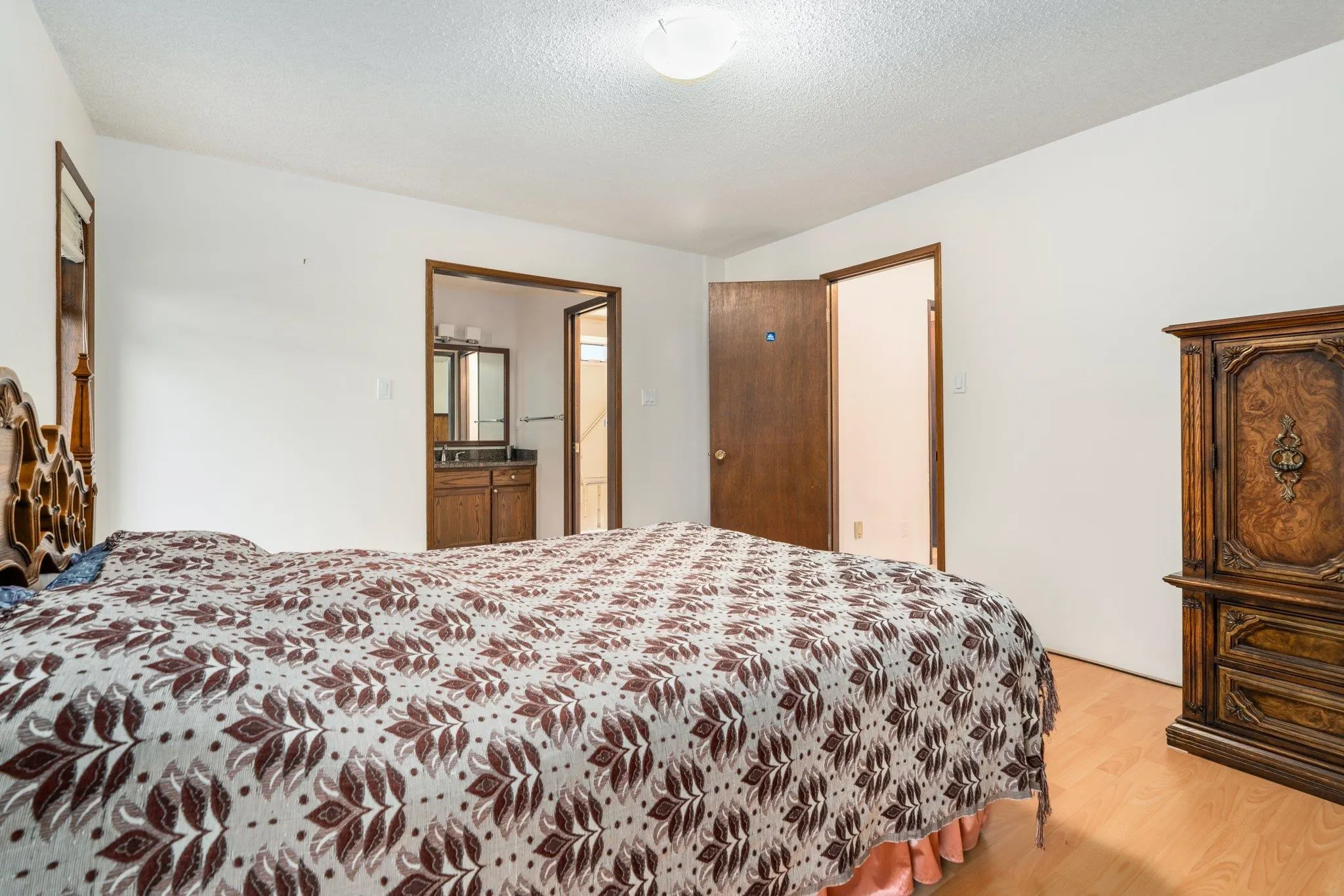 11417 Somerset Crescent