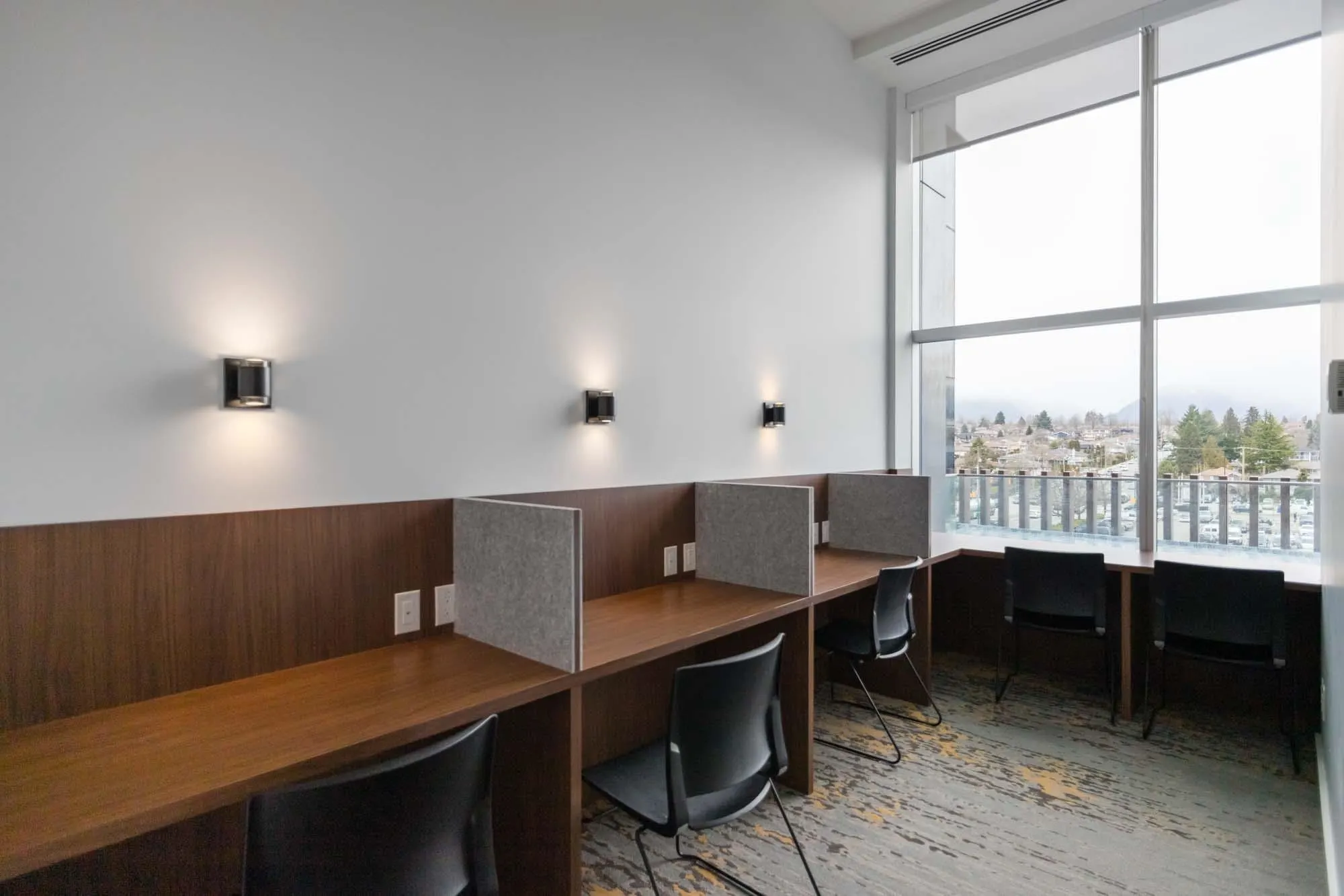 3711 4510 Halifax Way