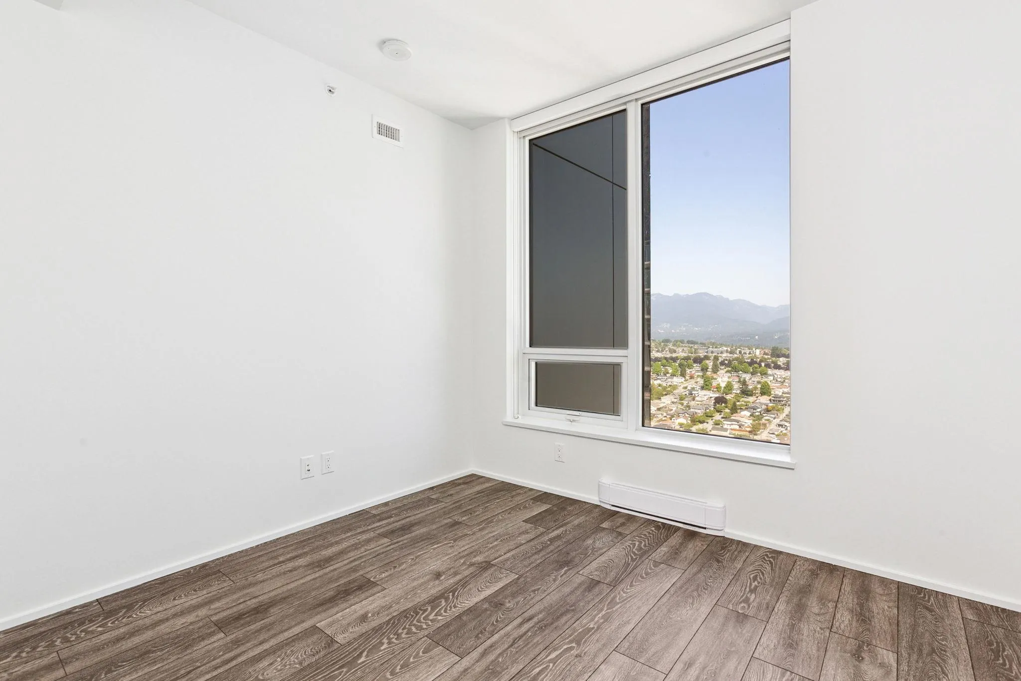 3711 4510 Halifax Way