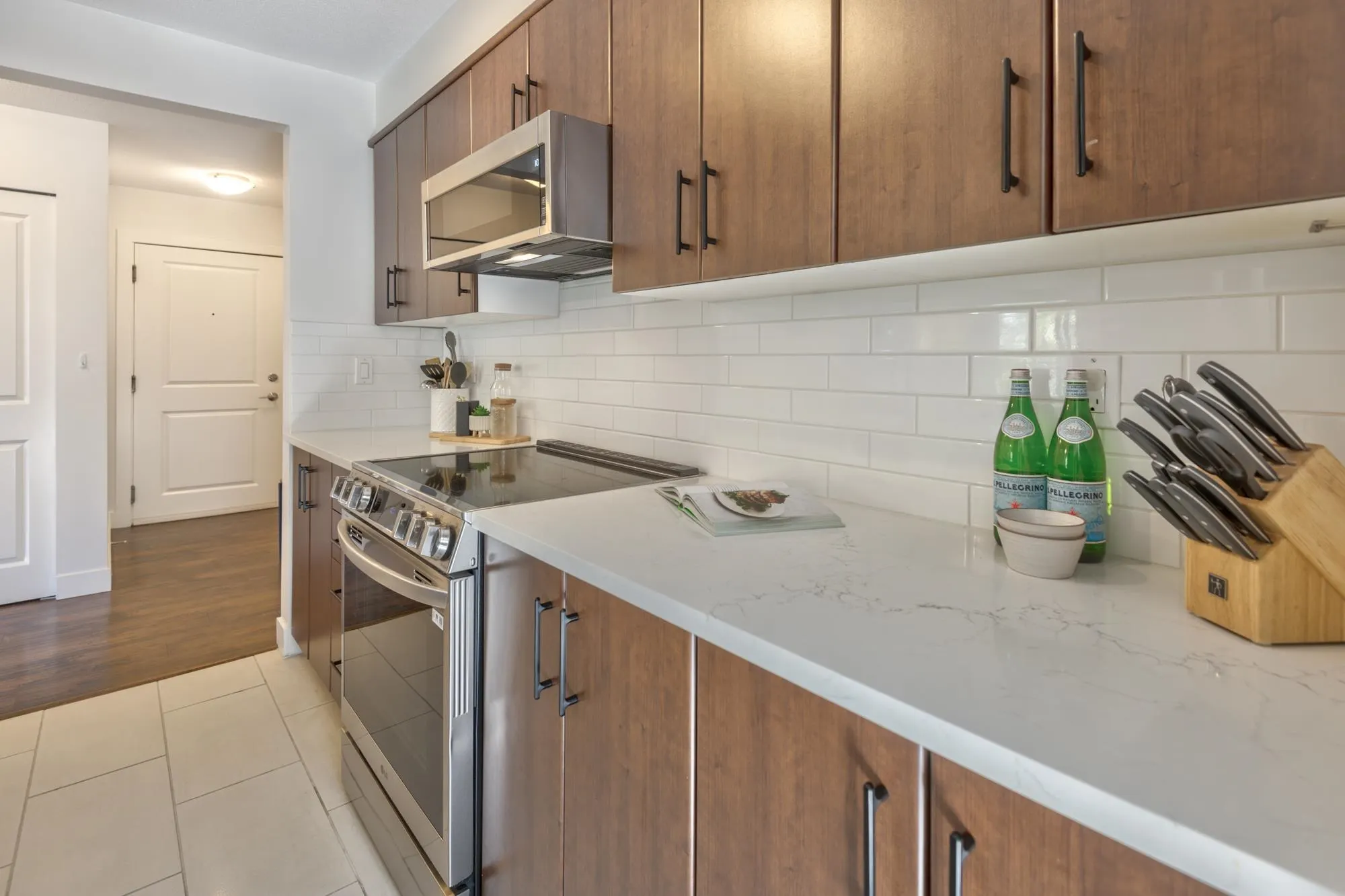 302 3240 St Johns Street