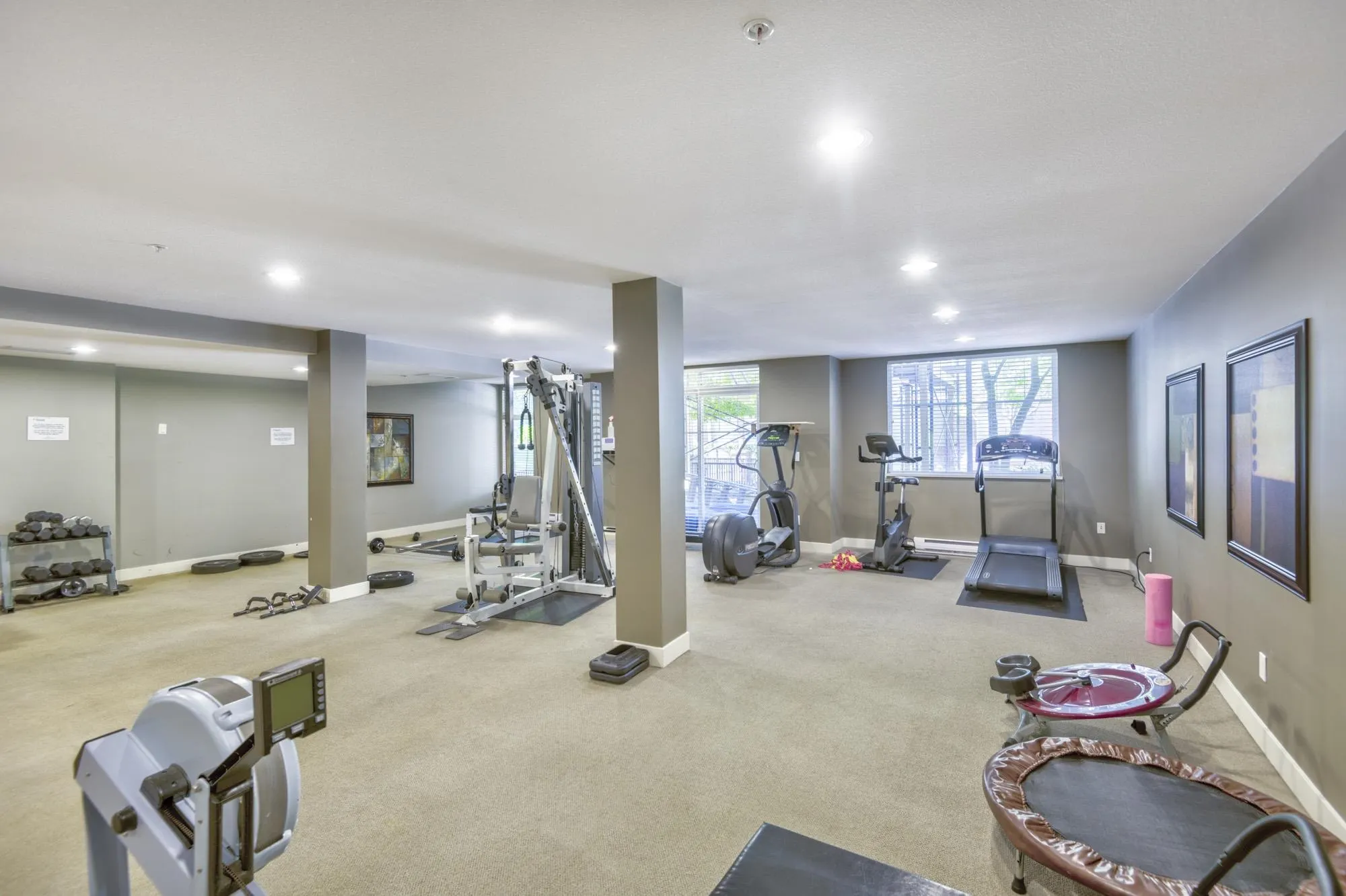 302 3240 St Johns Street