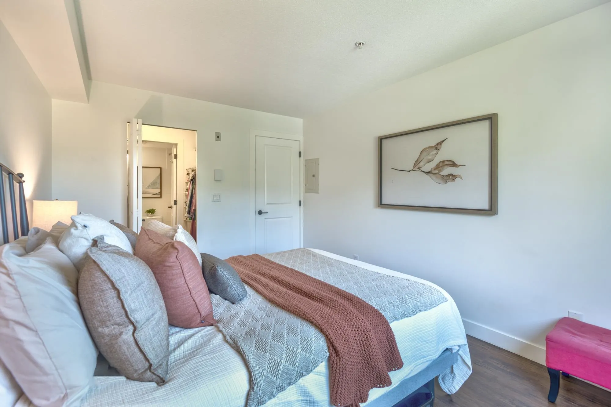 302 3240 St Johns Street