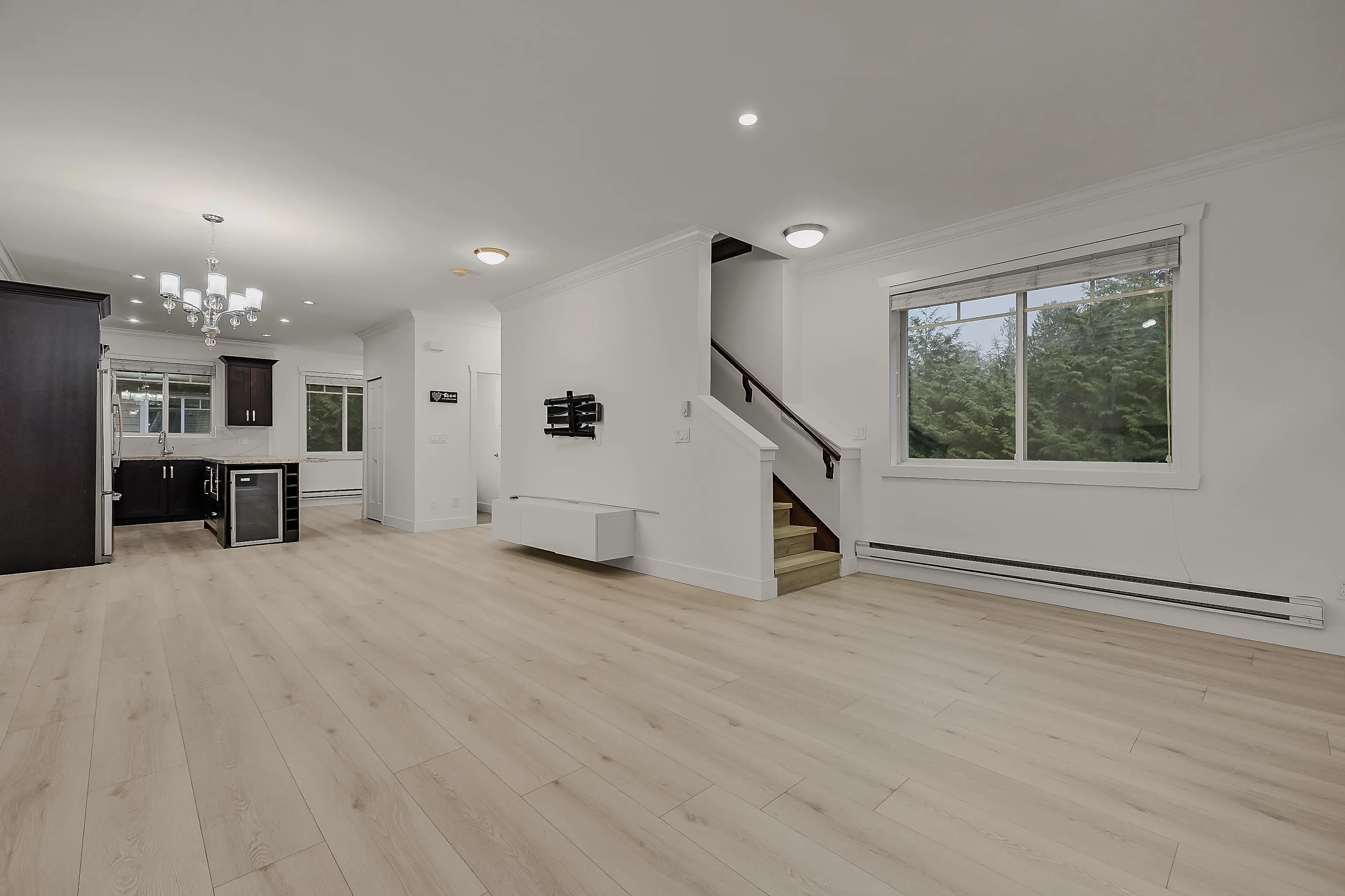 45 14285 64 Avenue