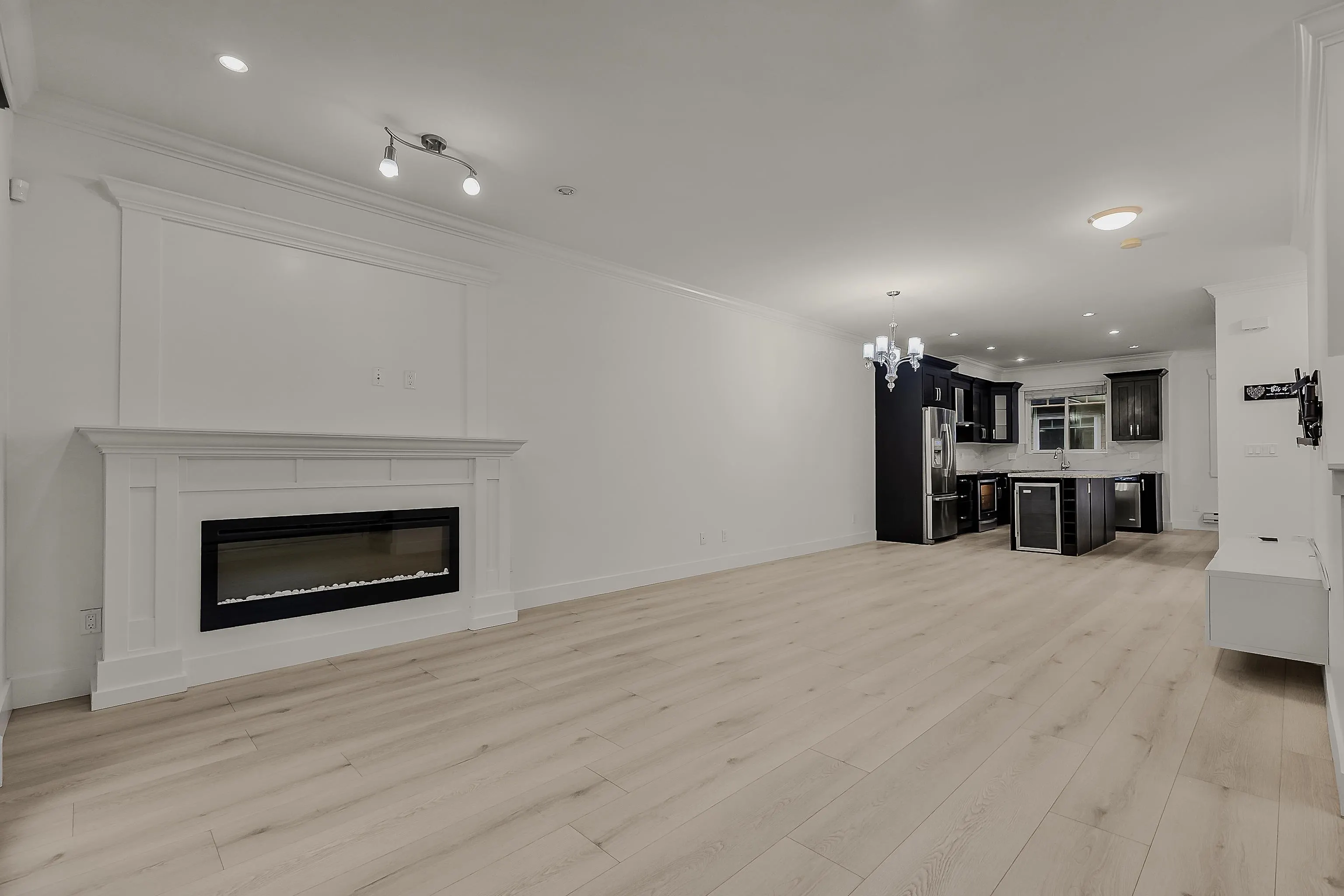 45 14285 64 Avenue