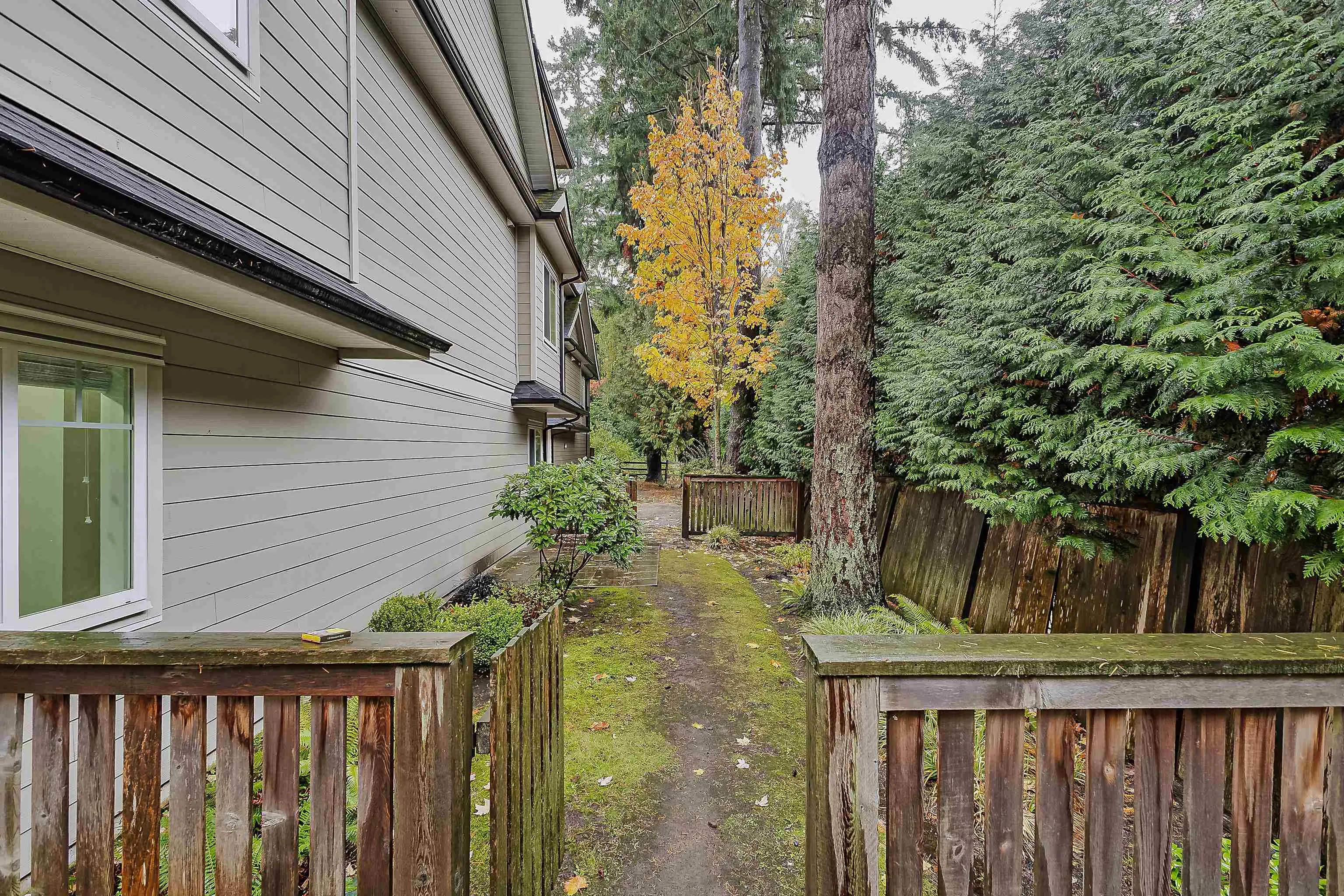 45 14285 64 Avenue