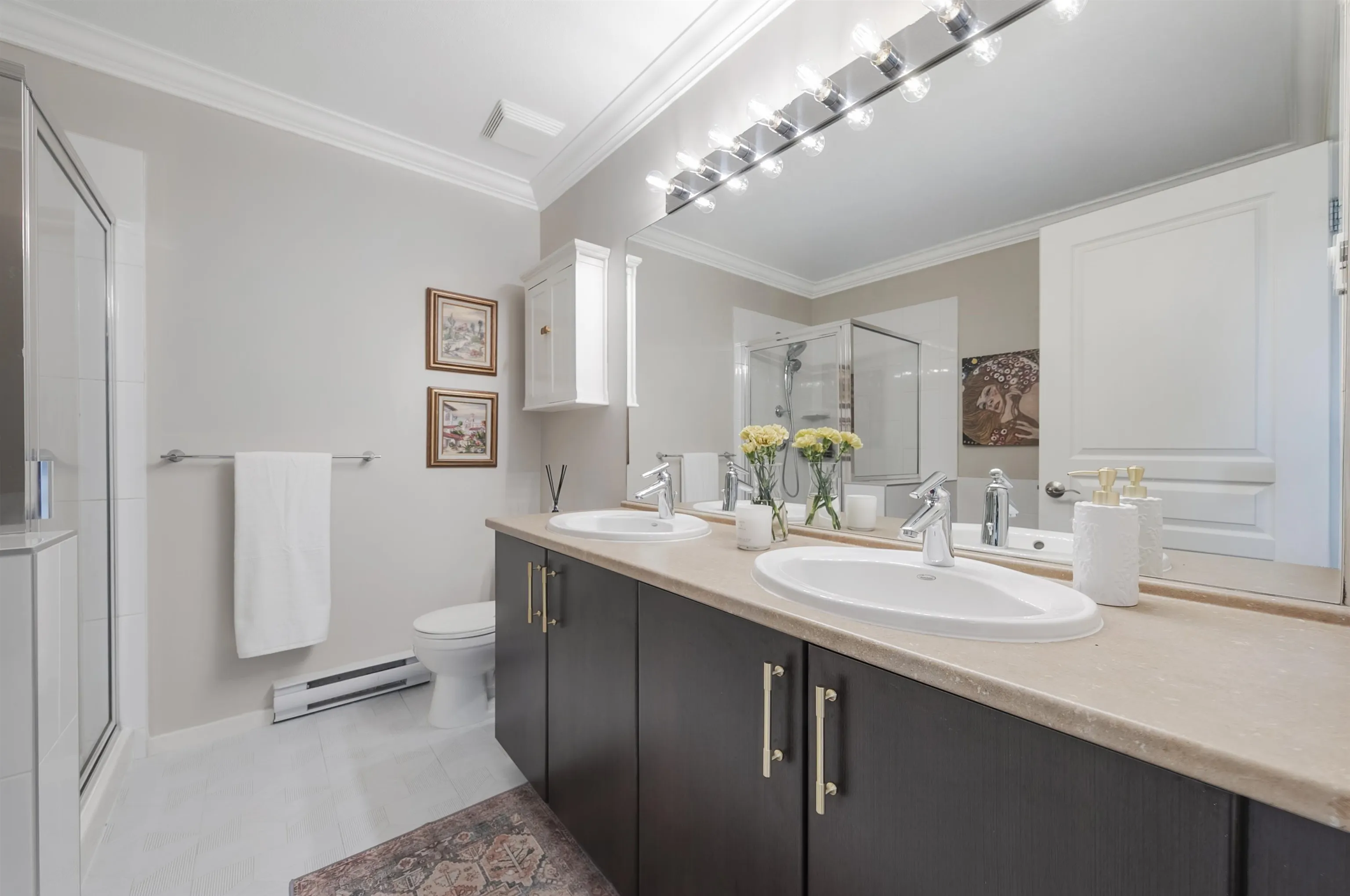 21 301 Klahanie Drive