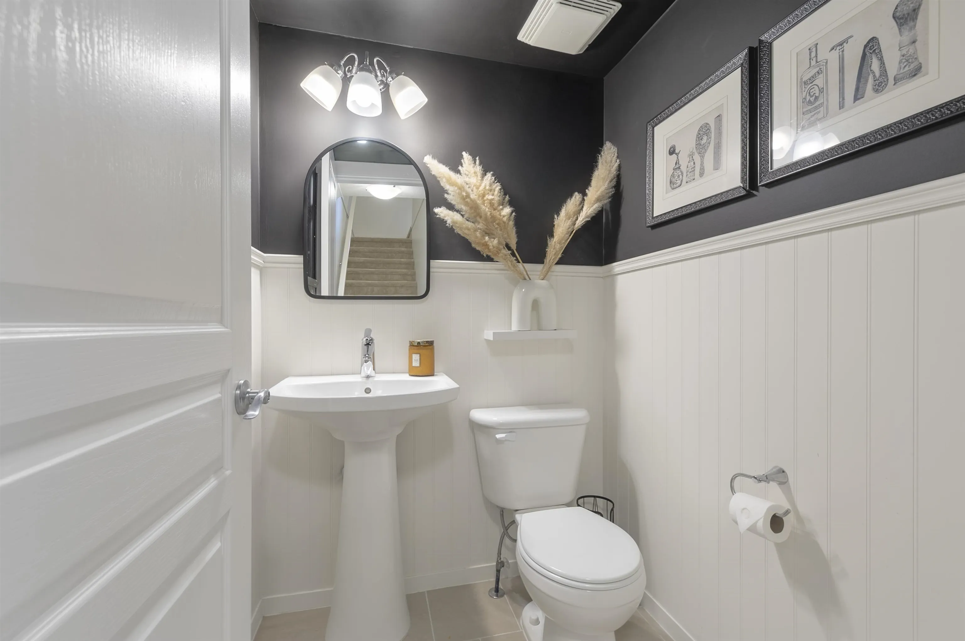 21 301 Klahanie Drive