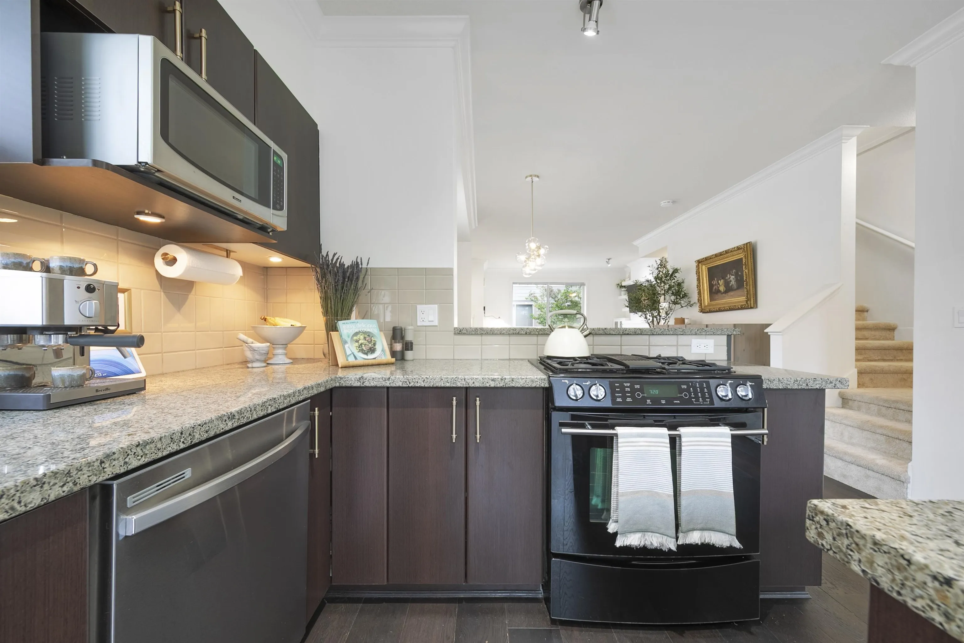 21 301 Klahanie Drive