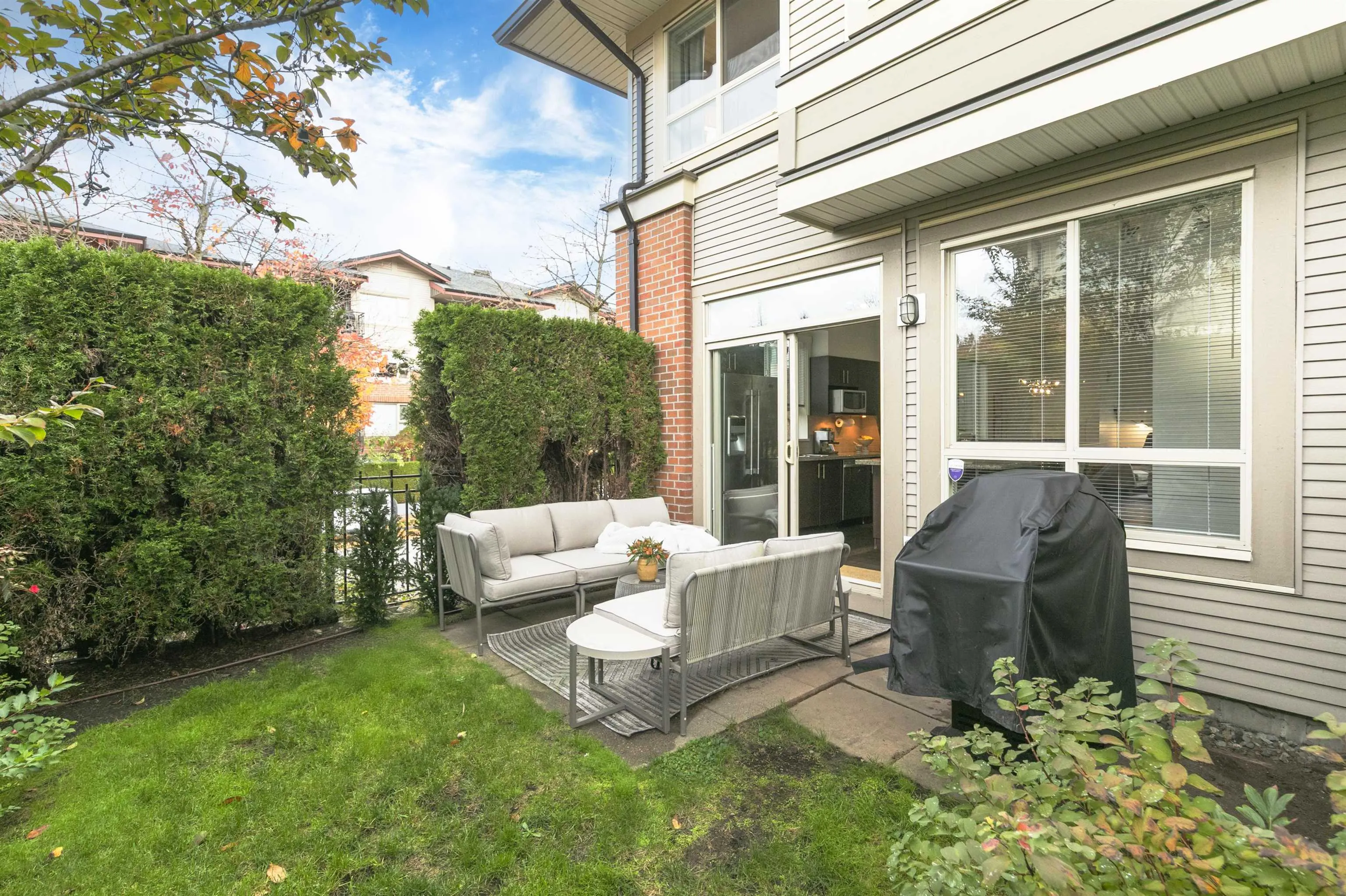 21 301 Klahanie Drive