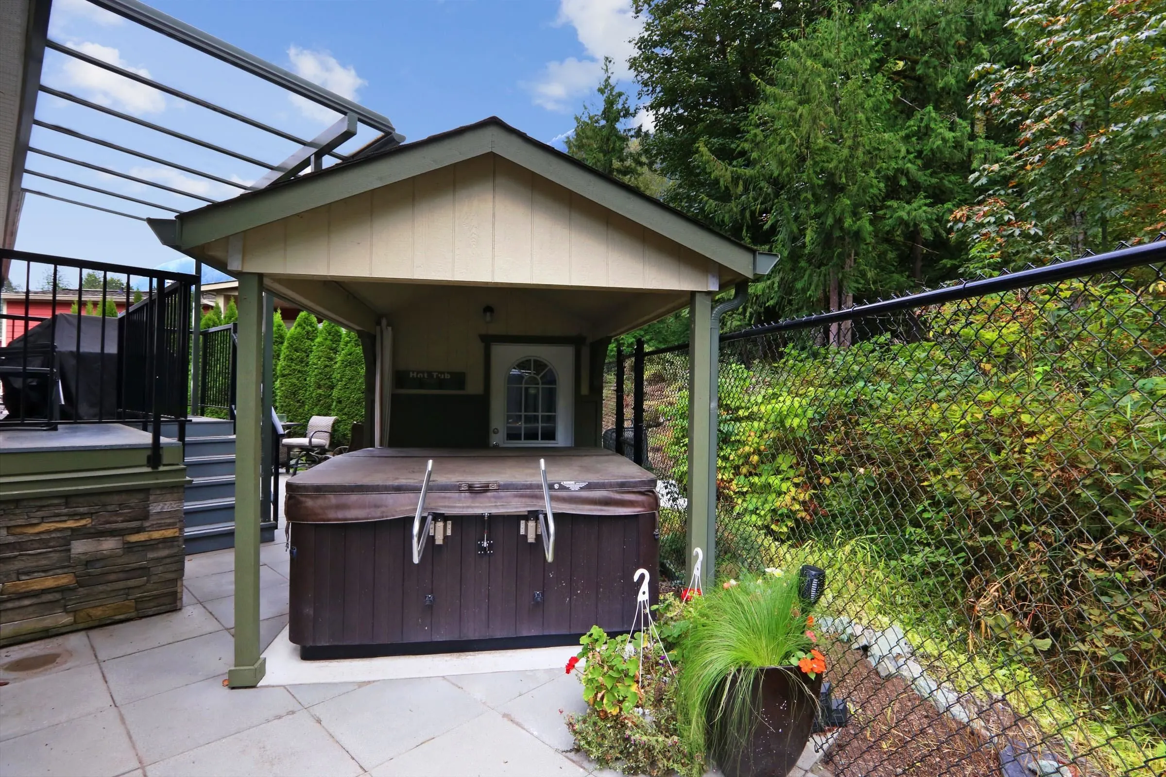 74 53480 Bridal Falls Road