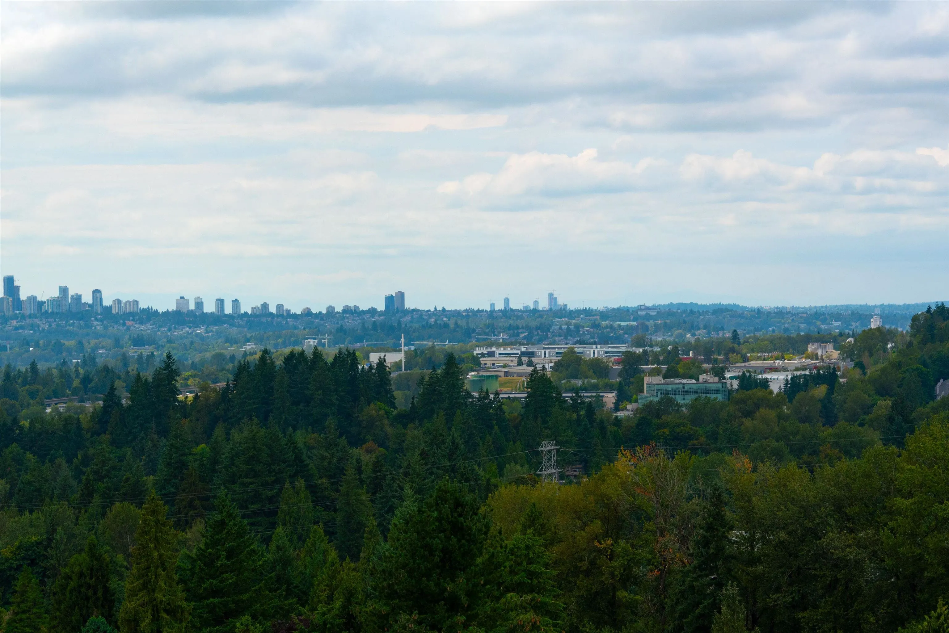 1203 728 Farrow Street